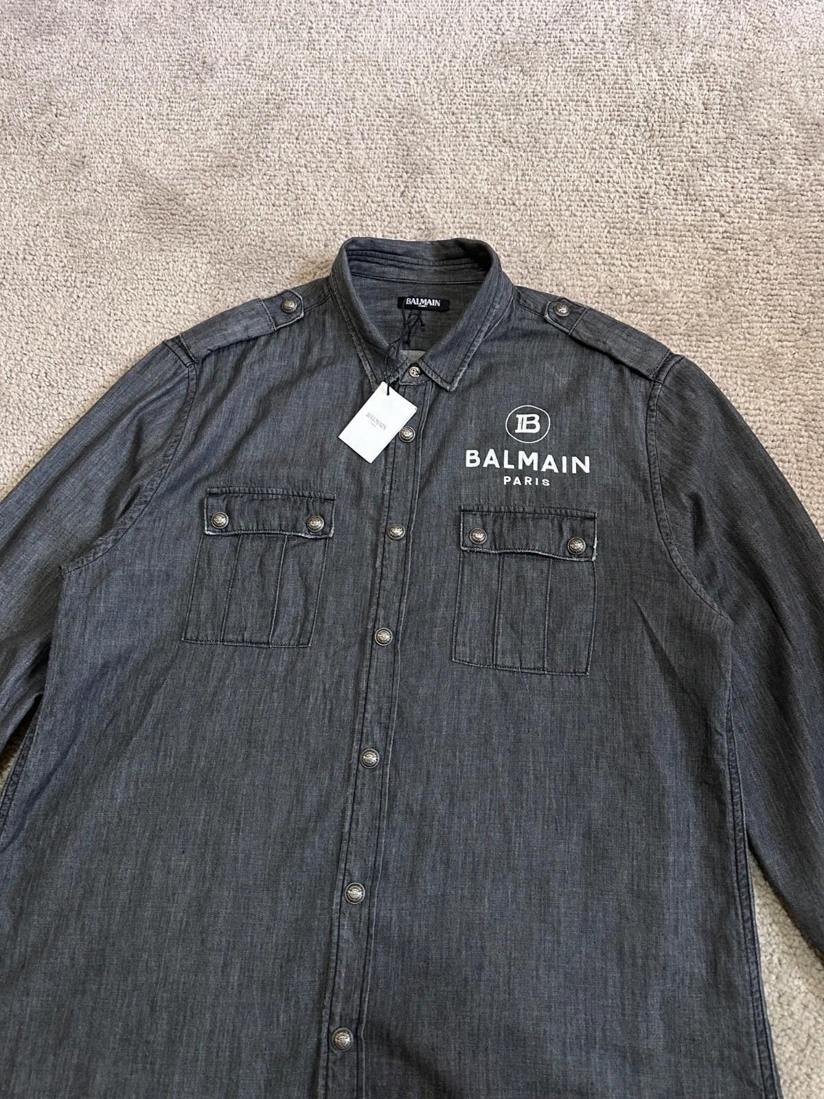 Balmain BALMAIN LOGO PRINTED DENIM SHIRT JAPAN SIZE L Size US L / EU 52-54 / 3 - 5 Thumbnail