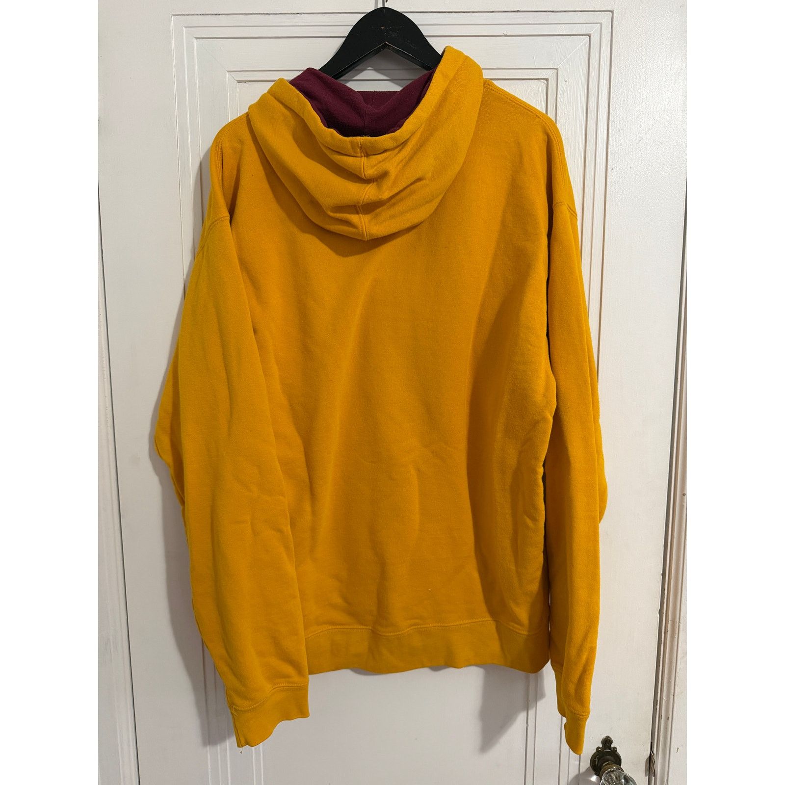J. America Minnesota Gophers Stitched Gold Hoodie Size Large Size US L / EU 52-54 / 3 - 5 Thumbnail