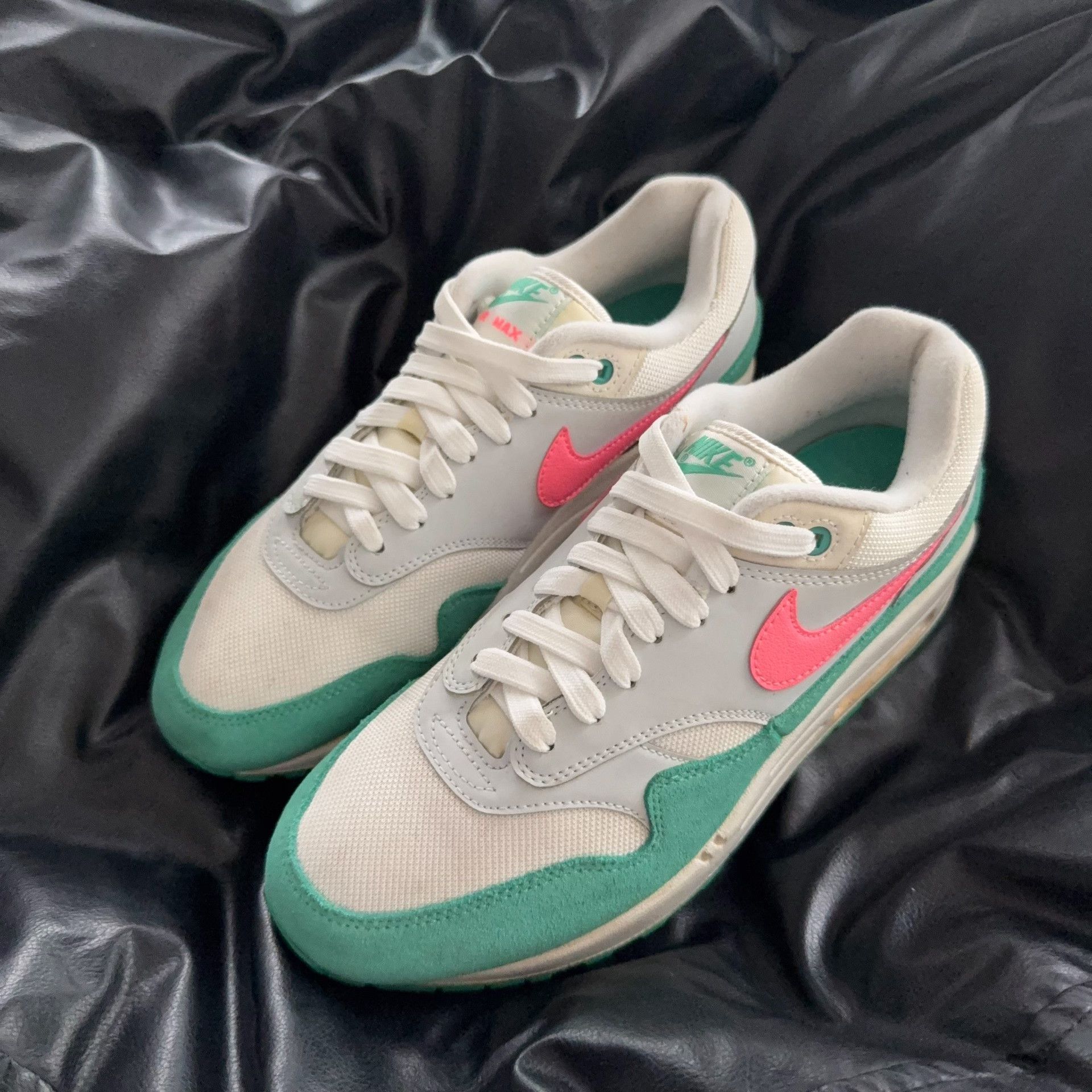 Nike Nike Lowtop Sneakers 41 Men Size US 8.5 / EU 41-42 - 1 Thumbnail