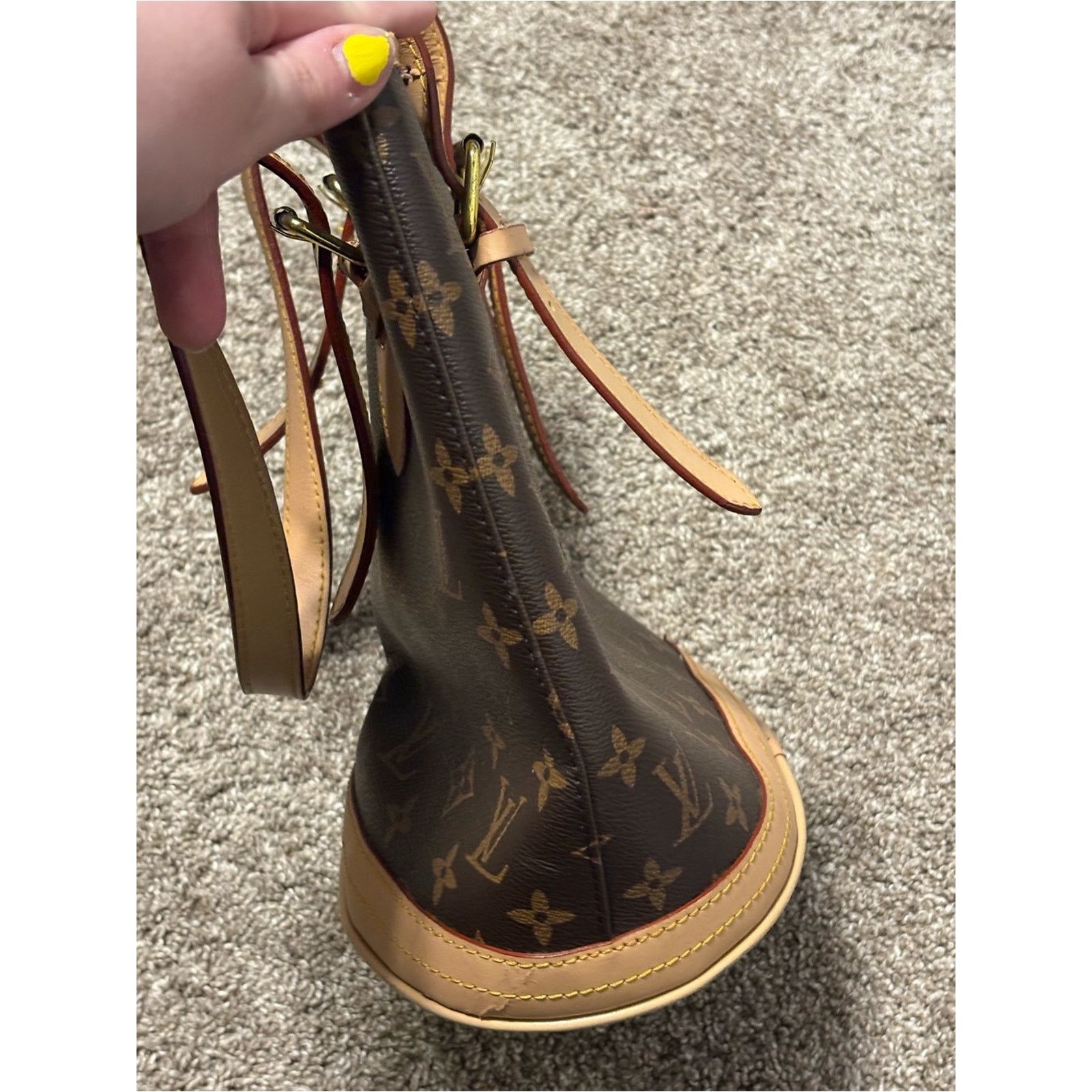 Louis Vuitton (Louis Vuitton) Monogram Bucket Bag: 9” x 10”: not auth Size ONE SIZE - 13 Thumbnail