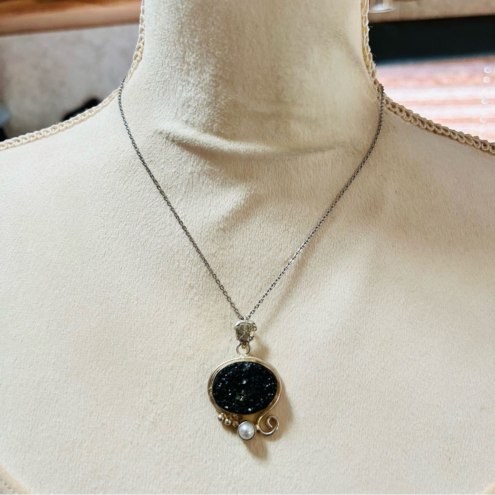 Handmade Handcrafted moissanite druzy genuine pearl pendant necklace Size ONE SIZE - 3 Thumbnail