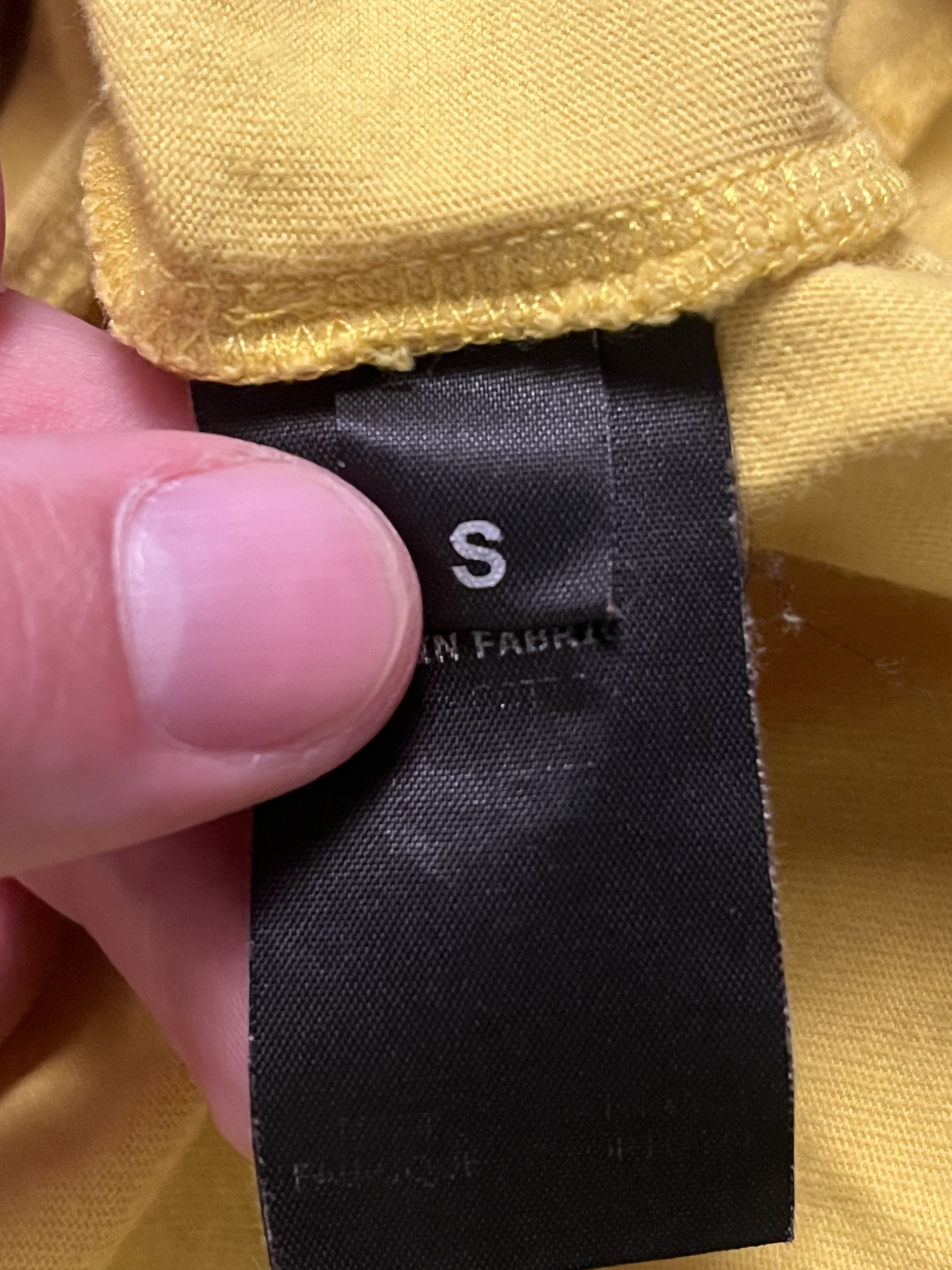 DHL × Vetements Vetements x DHL Longsleeve SS18 Size US L / EU 52-54 / 3 - 7 Thumbnail