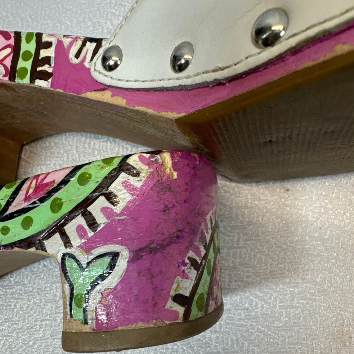Scholl Vintage Scholls White Leather Painted Wooden Sandals Size 9 Size US 9 / IT 39 - 7 Thumbnail