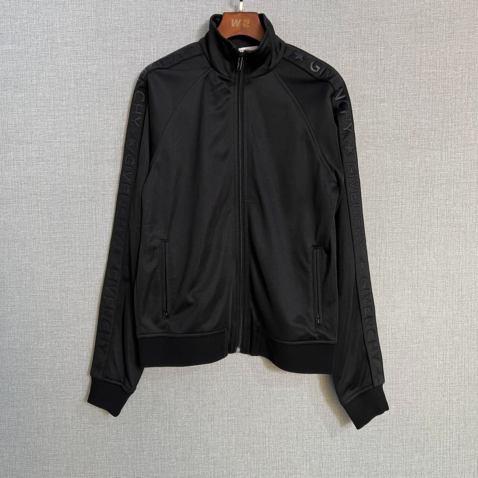 Givenchy Givenchy Black Logo Tape Zipper Jacket Size XS / US 0-2 / IT 36-38 - 1 Thumbnail