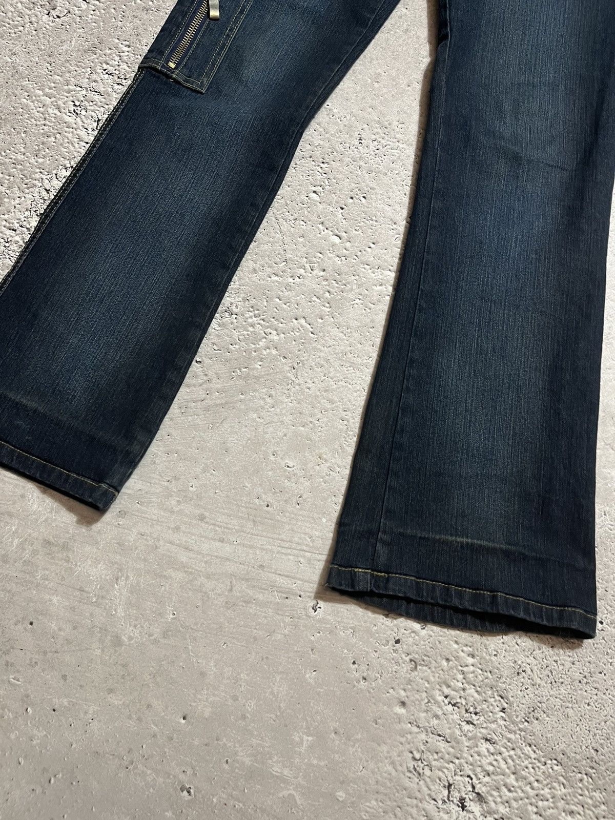 Japanese Brand × Vintage Vintage Dolce & Gabanna Woman’s Avant Garde Jeans Pants Size 28" / US 6 / IT 42 - 4 Thumbnail