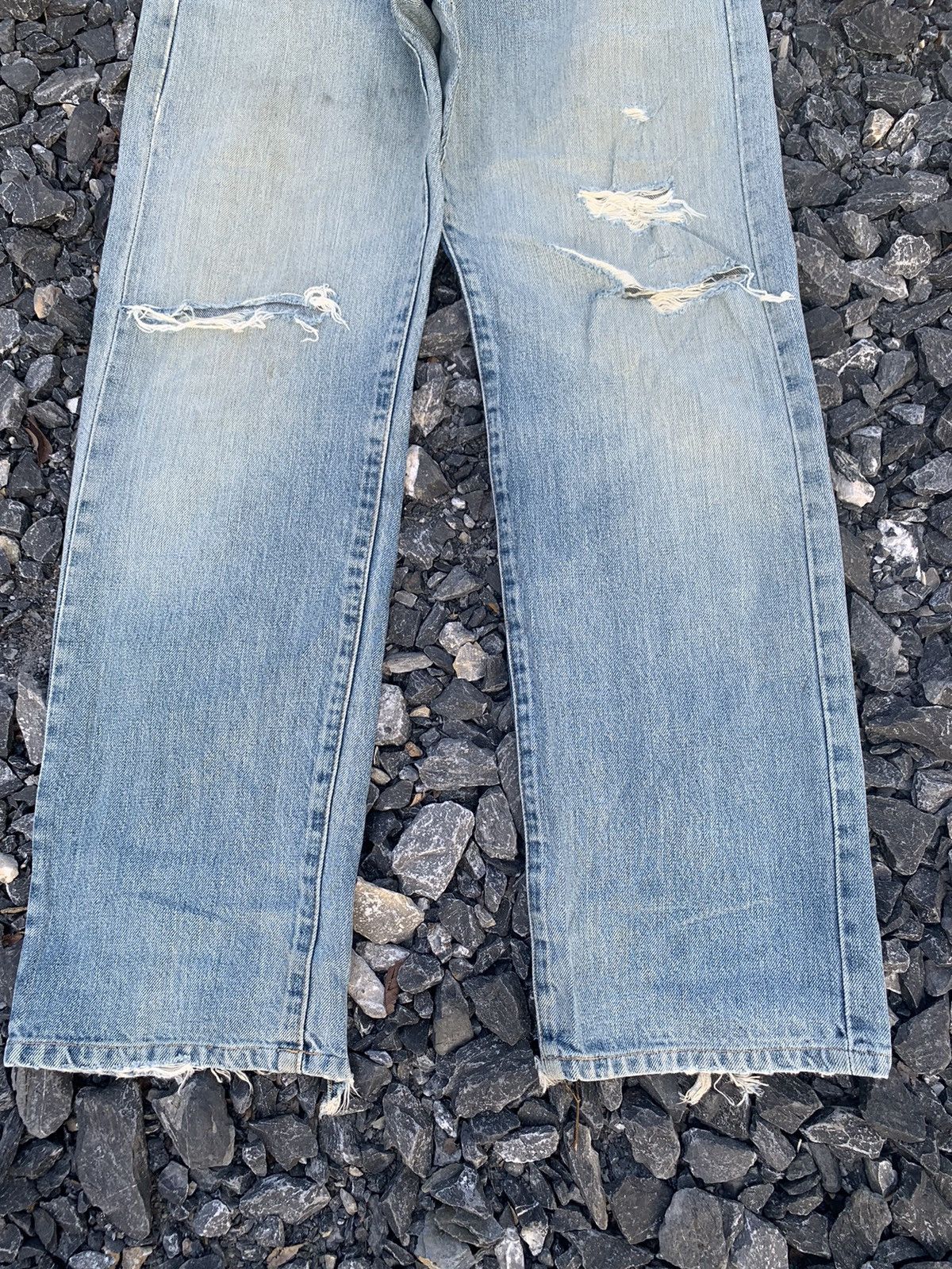 Levi's VINTAGE LEVI’S 502 BIG E SELVEDGE FADED DISTRESSED DENIM Size US 31 - 7 Thumbnail