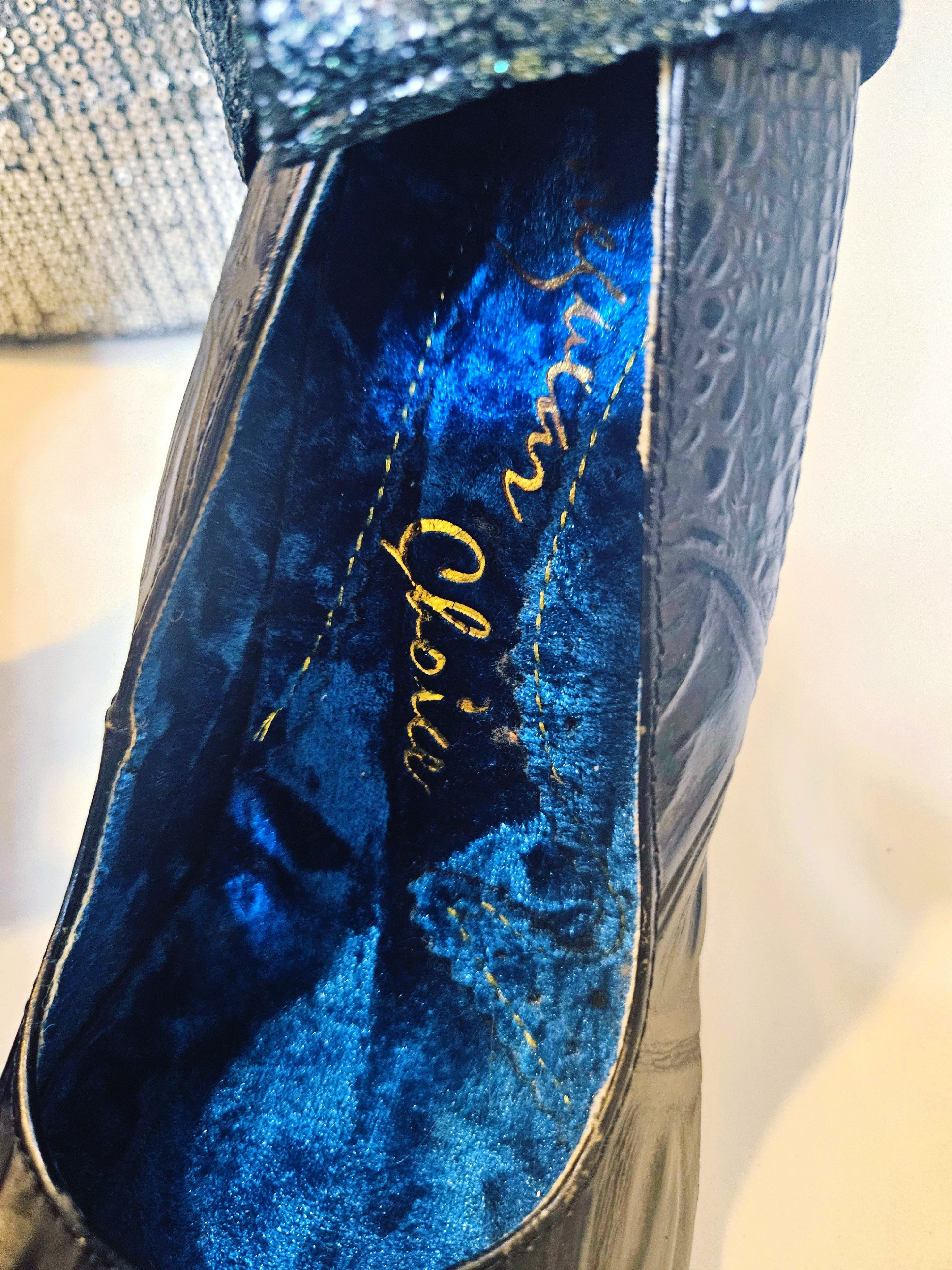 Other (BRAND- IRREGULAR CHOICE) Alice n wonderland bottom Heels Size US 8 / IT 38 - 6 Thumbnail