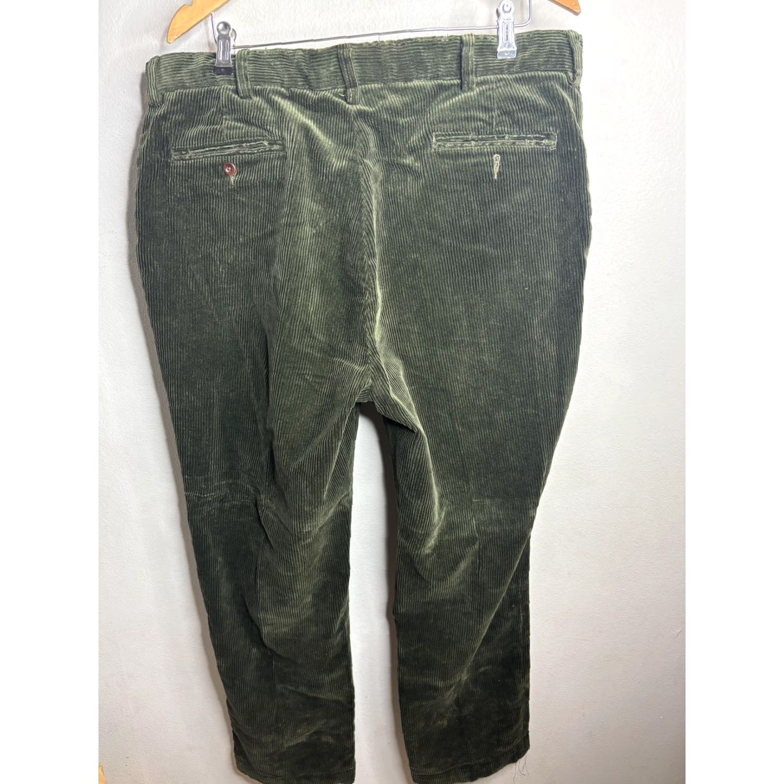 Polo Ralph Lauren Polo Ralph Lauren Prospect Corduroy Pants Mens 38x32 Green 100% Cotton Zip Fly Belt Loops Front Pockets Back Welt Pockets Straight Leg Chino Jeans Size US M / EU 48-50 / 2 - 4 Thumbnail