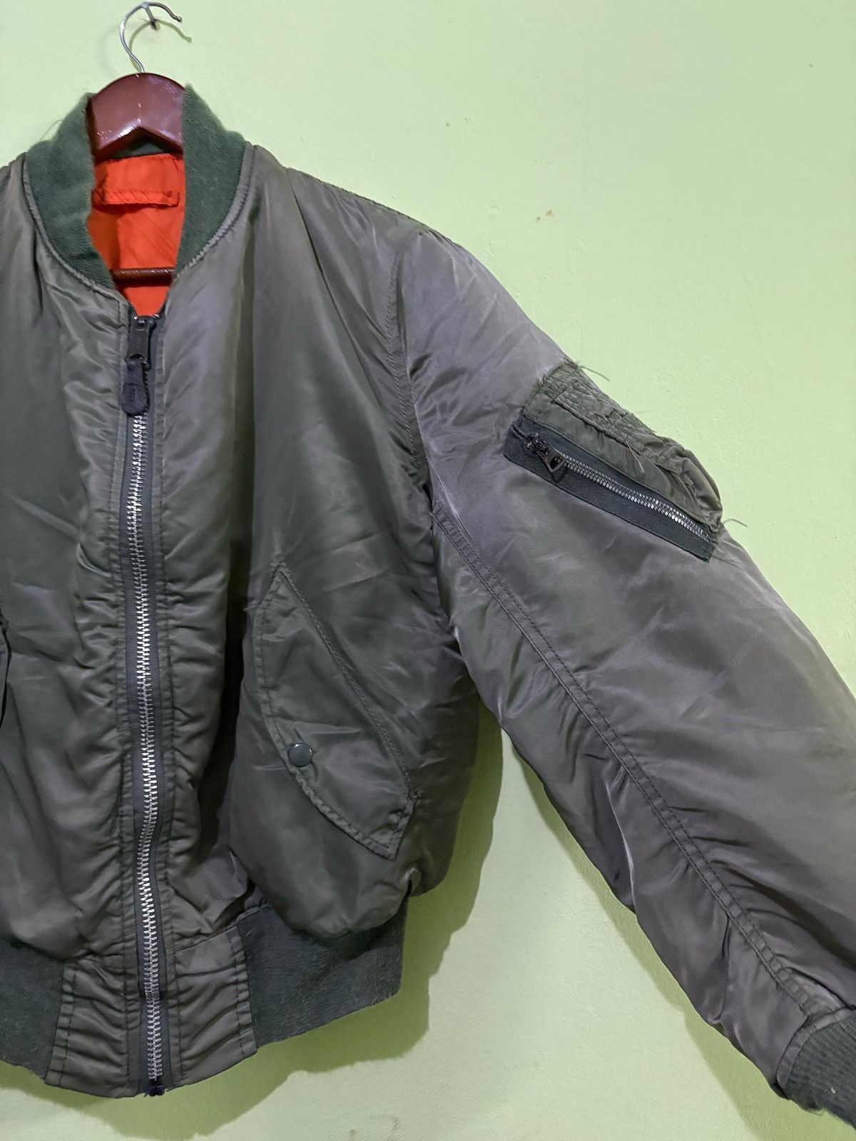Alpha Industries × Vintage Vintage 90’s Alpha Industries Ma-1 Bomber Jacket Flight Size US M / EU 48-50 / 2 - 3 Thumbnail