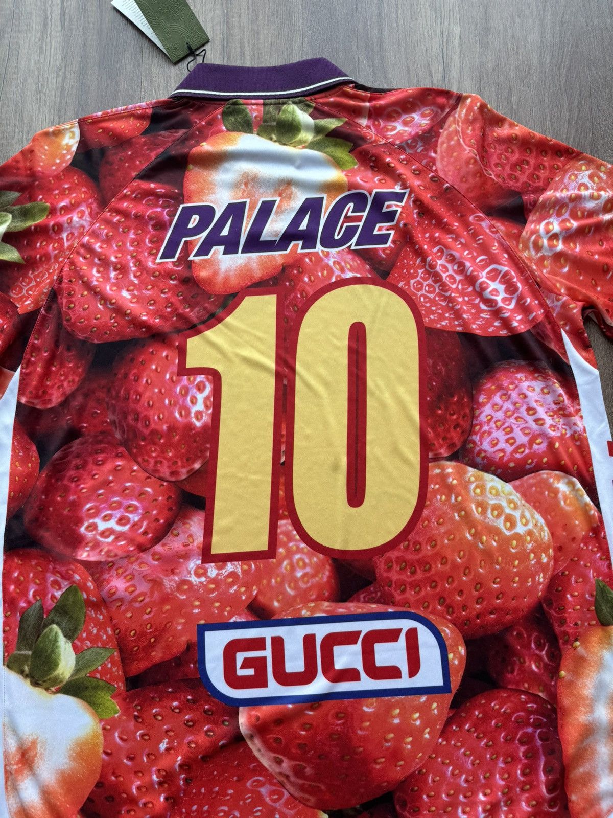 PALACE X GUCCI STRAWBERRY JERSEY