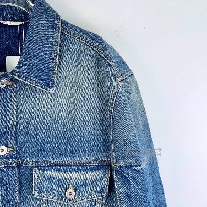 Valentino Valentino Blue washed cotton lapel denim jacket Size US L / EU 52-54 / 3 - 3 Thumbnail