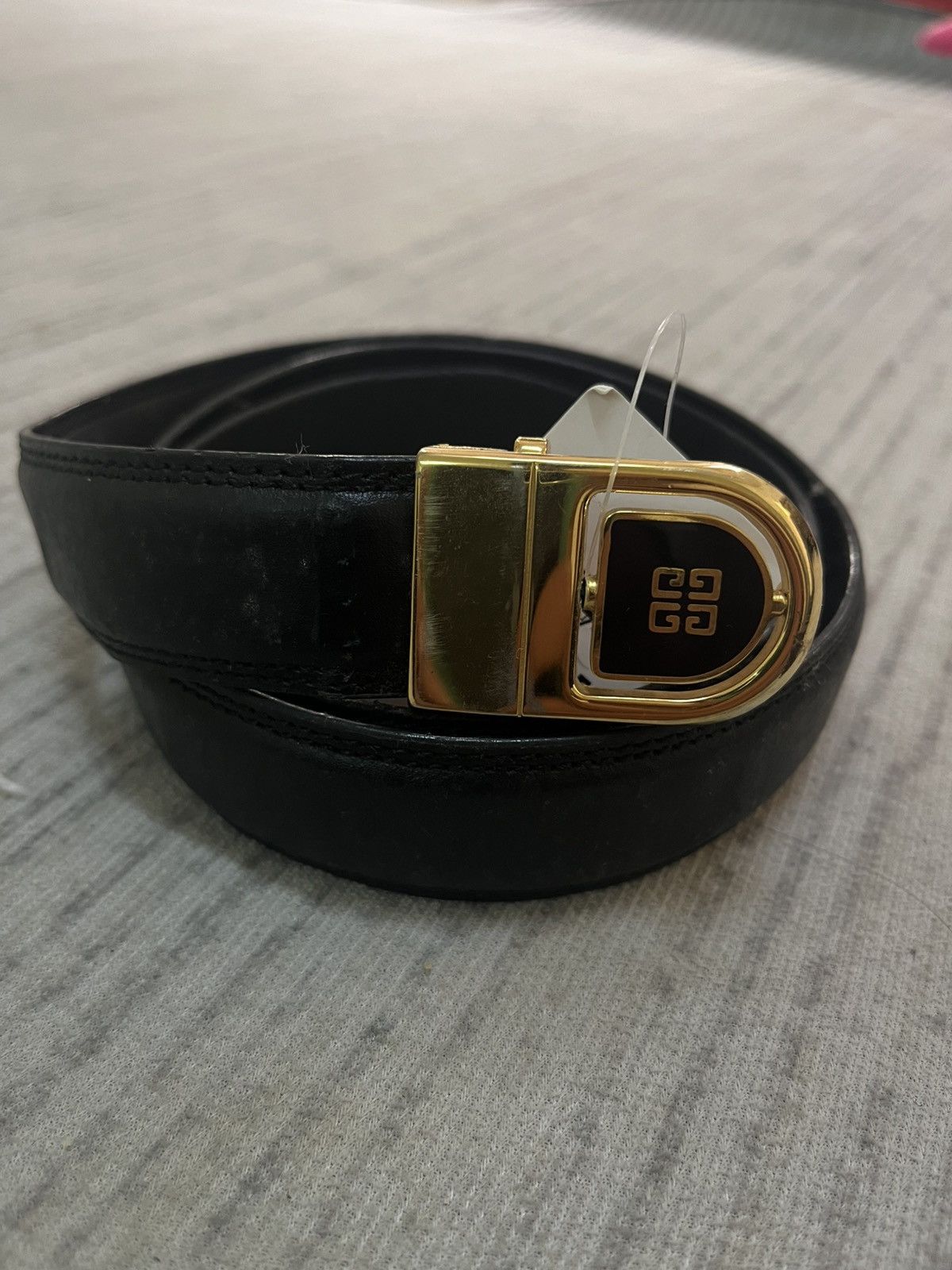 Givenchy Vintage 80s made in italy givenchy belt Size ONE SIZE - 1 Thumbnail