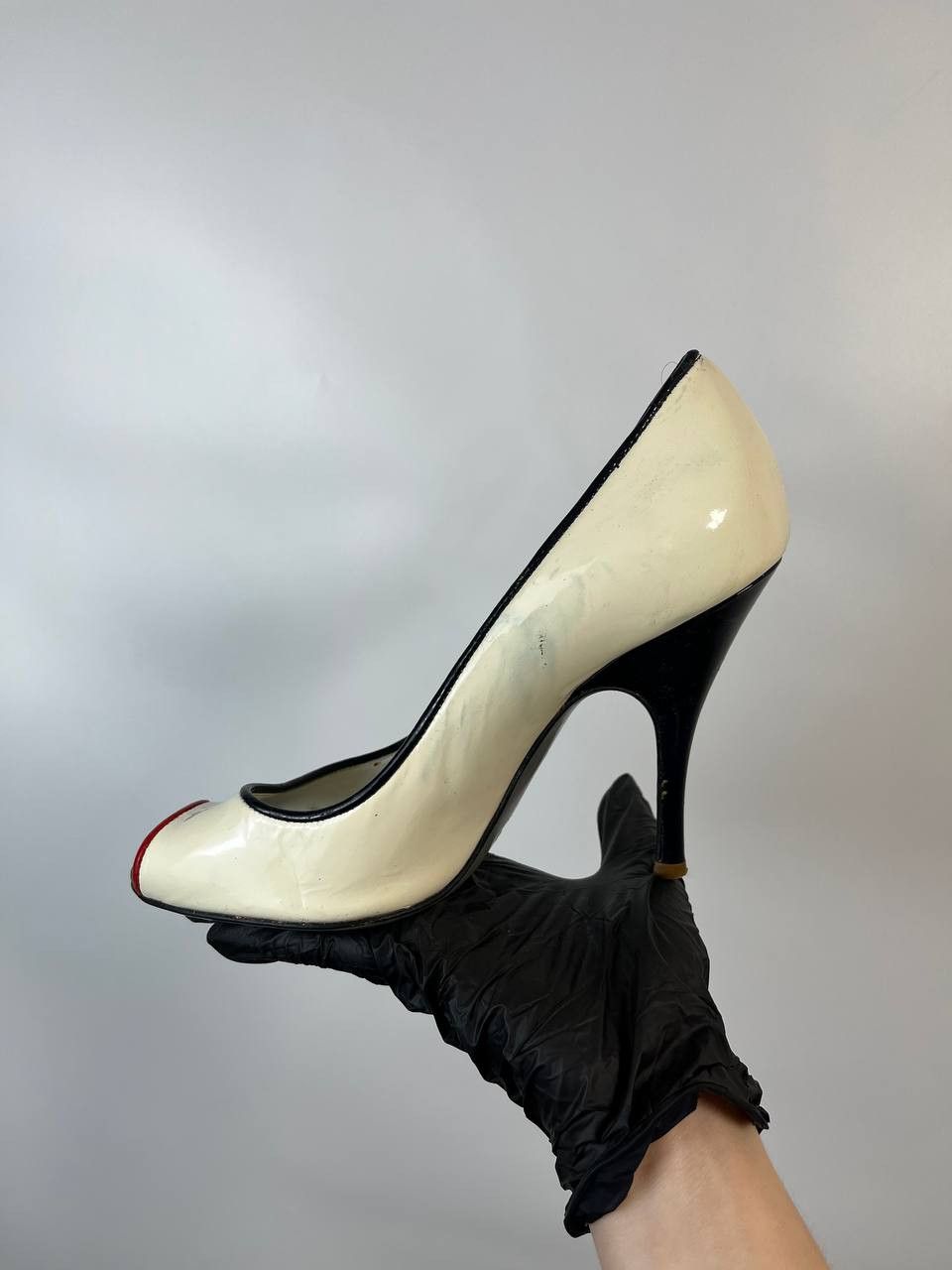 Dolce & Gabbana D&G White Patent Leather Peep Toe Pumps Size 37 Size US 7 / IT 37 - 8 Thumbnail
