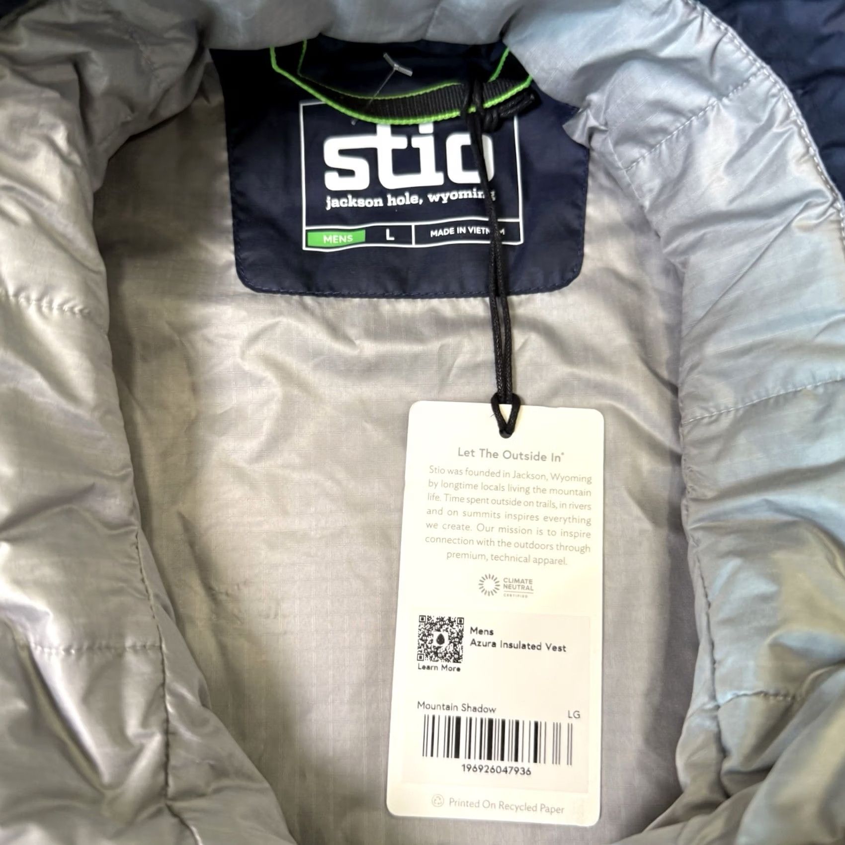 Vintage Stio Azura Insulated Vest Large Blue Full Zip Lightweight Outerwear NWT Vest Men Regular Size L Blue Size US L / EU 52-54 / 3 - 7 Thumbnail