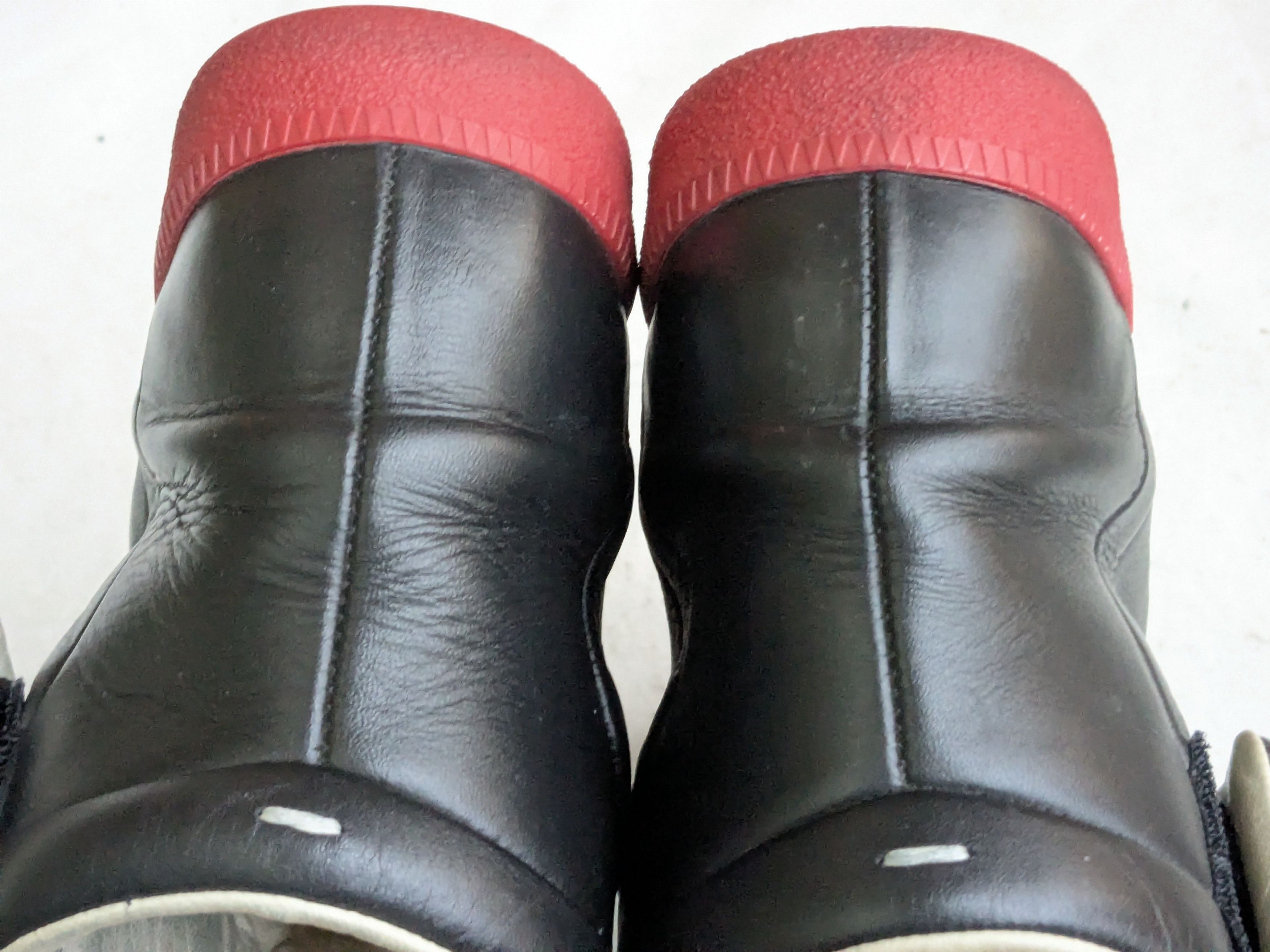 Maison Margiela Maison Margiela Future Black Red 7 40 High Tops Leather Size US 7 / EU 40 - 16 Thumbnail