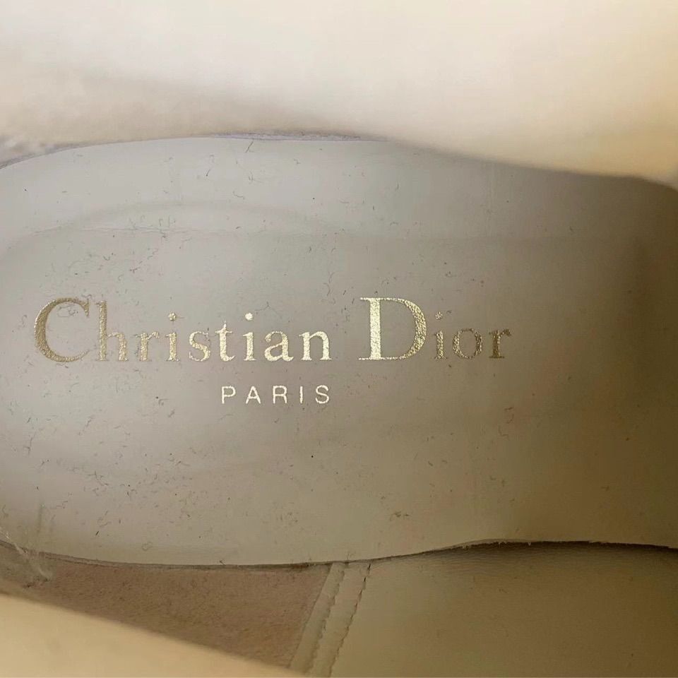 Dior Christian Dior Womens Calfskin Chelsea Boots White Size 37 Size US 7 / IT 37 - 2 Thumbnail