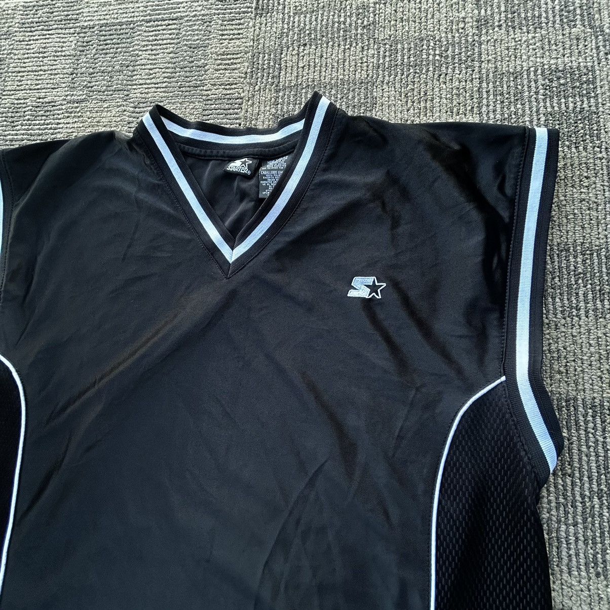 Starter VTG Starter Basketball Jersey Sleeveless Embroidered Logo Size US L / EU 52-54 / 3 - 2 Thumbnail
