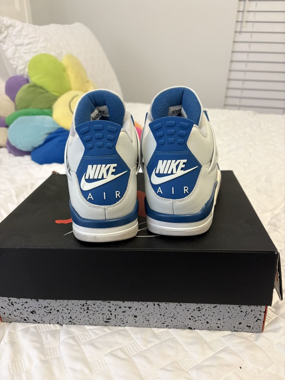 Jordan Brand Jordan 4 Military Blue Size US 10 / EU 43 - 4 Thumbnail