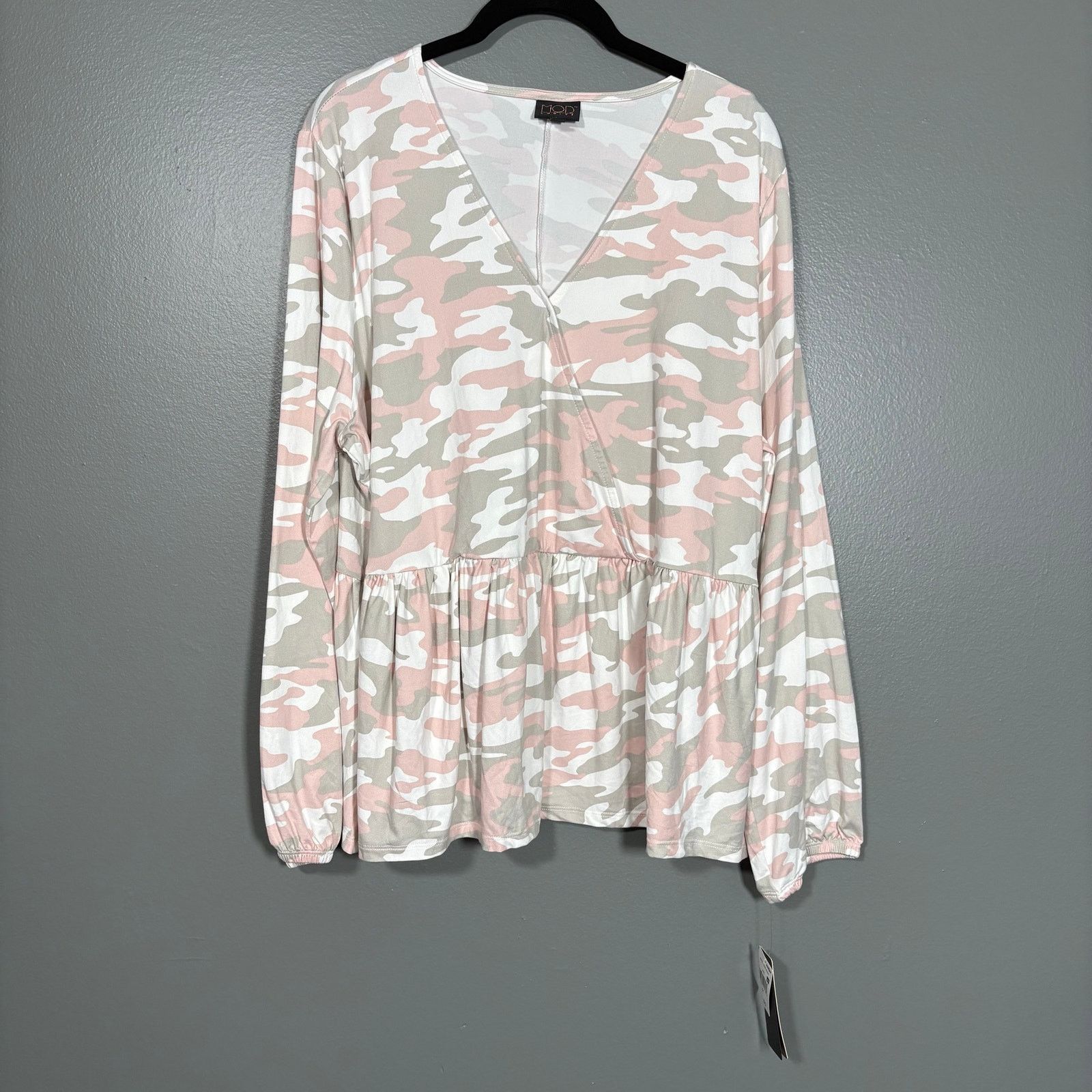 Other Modlusive NWT Pink Camouflage Long Sleeve Babydoll Top - 2X Size XXL / US 16-18 / IT 52-54 - 1 Thumbnail
