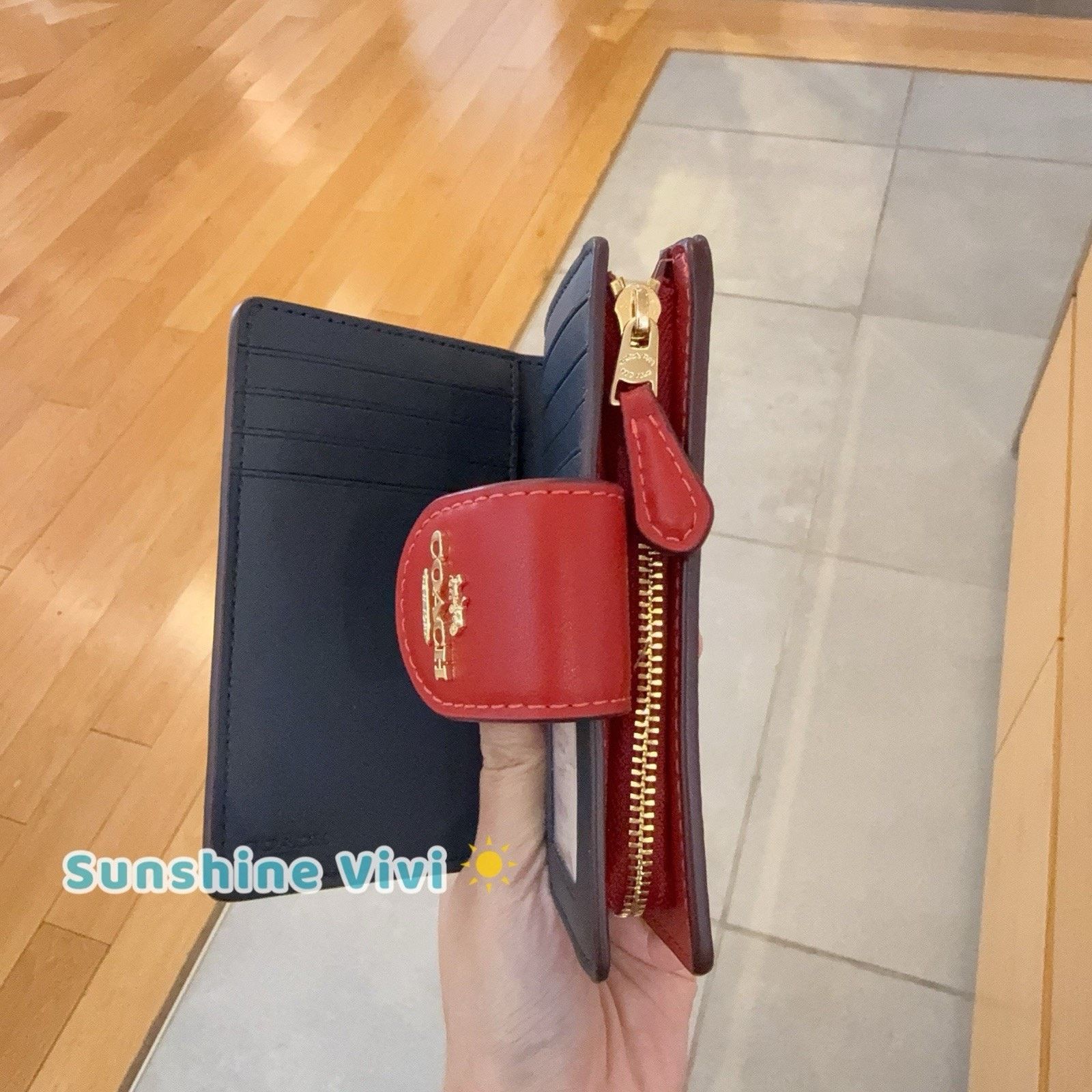 Coach NWT Coach Medium Corner Zip Wallet CW786 Denim/Bold Red Size ONE SIZE - 4 Thumbnail