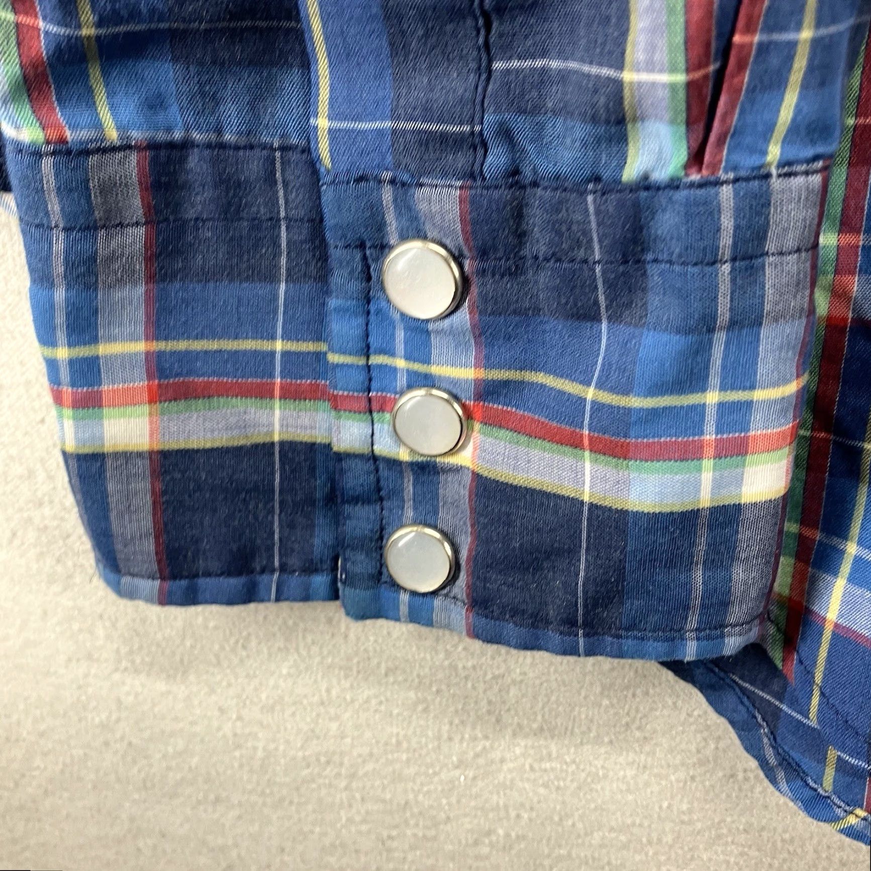 Southern Tide VINTAGE Western Shirt XL Blue Plaid Long Sleeve Pearl Snap 90s Super Thin Mens Size US XL / EU 56 / 4 - 7 Thumbnail