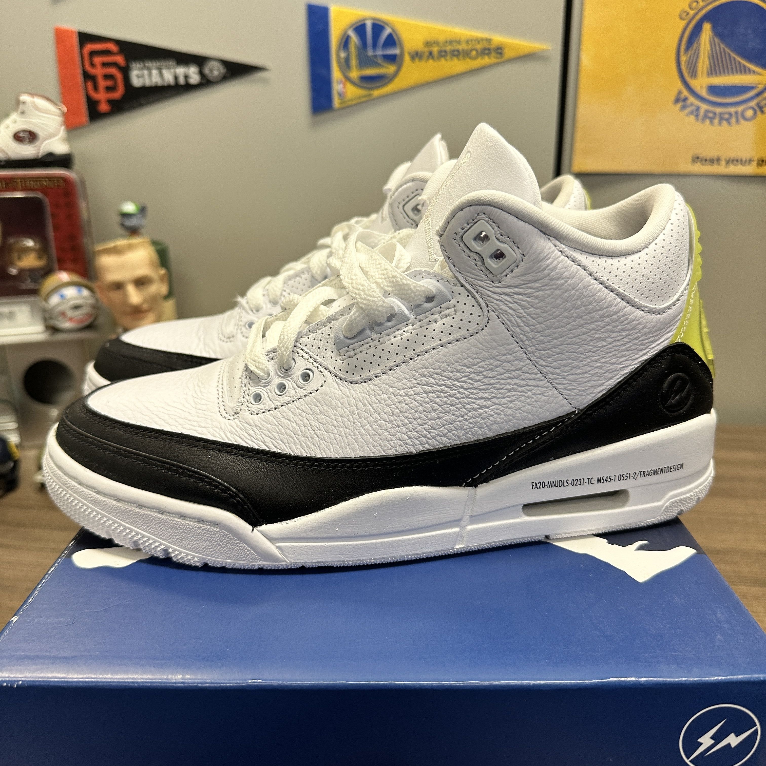 Fragment Design × Jordan Brand Jordan 3 Retro SP x Fragment Design Mid ...