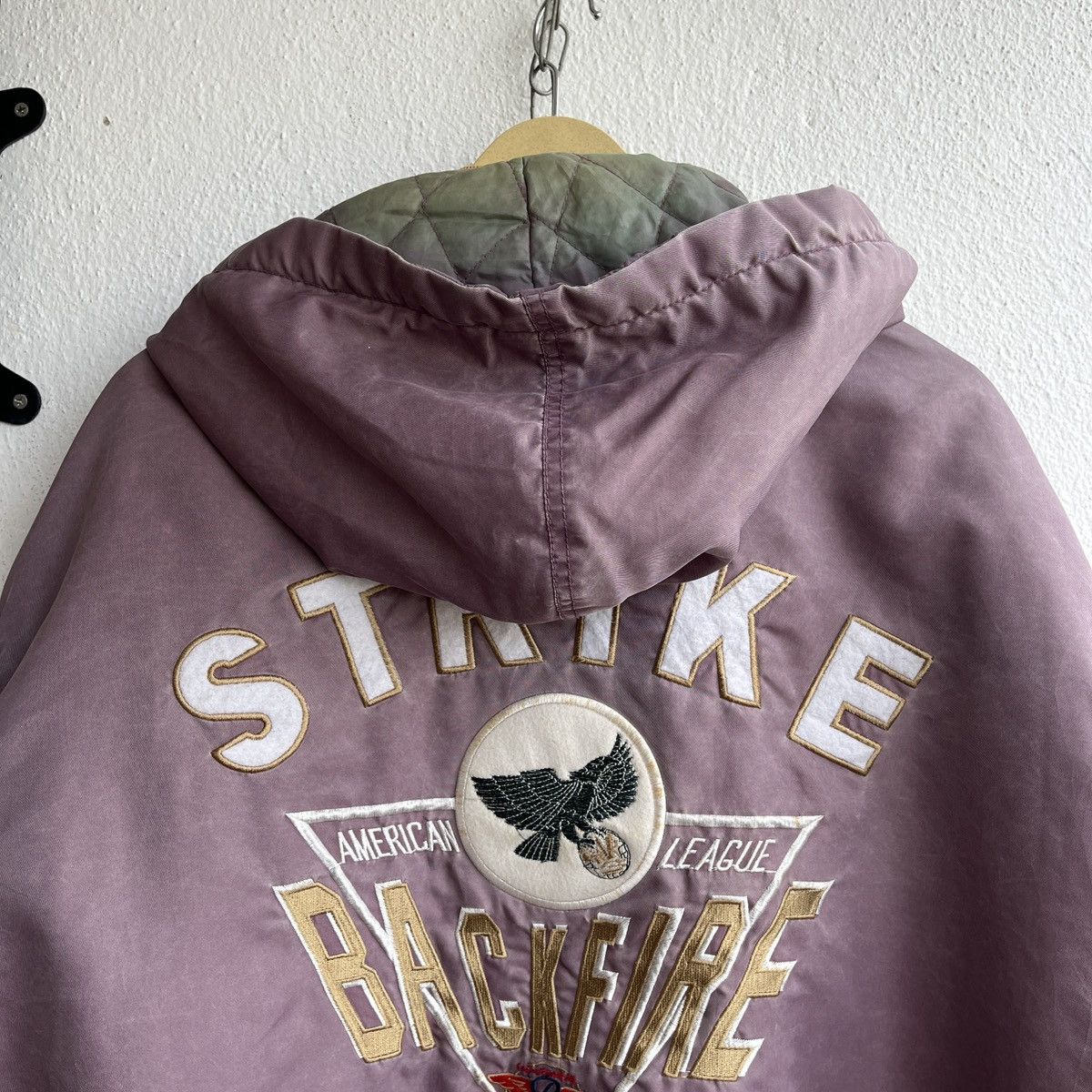 Vintage VINTAGE BACKFIRE MILLS AMERICAN LEAGUE BLUE BOWL JACKET Size US L / EU 52-54 / 3 - 22 Thumbnail