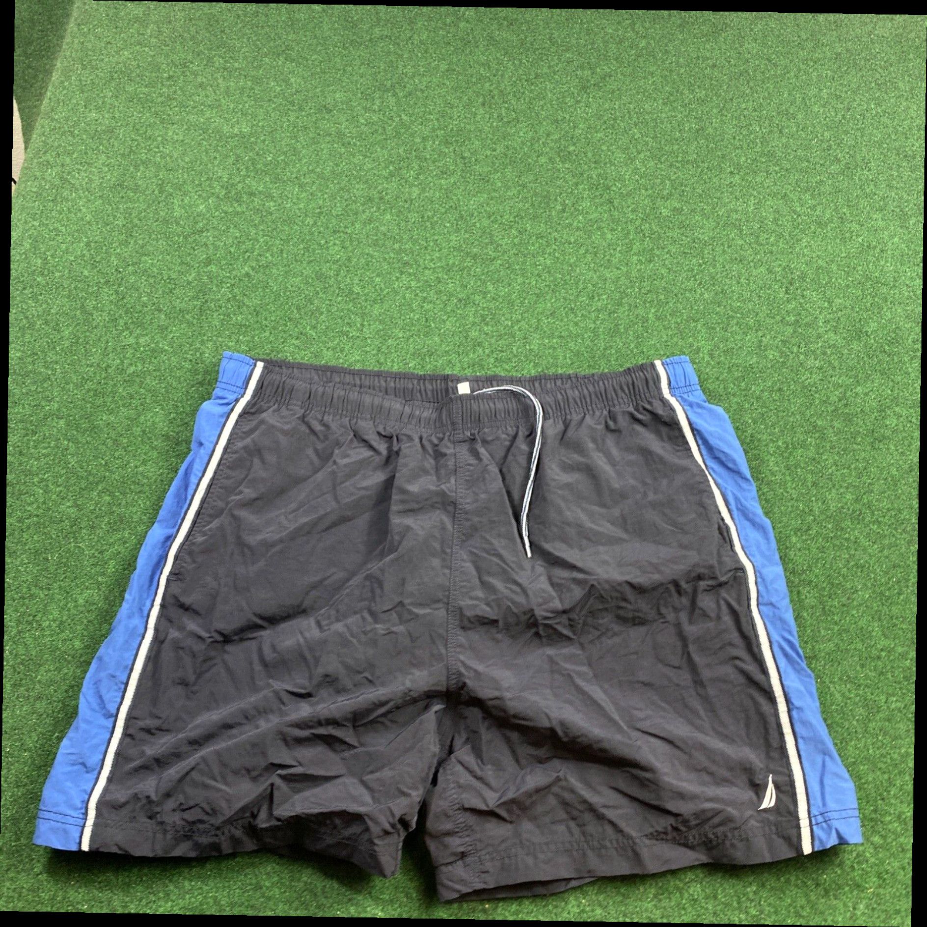 Nautica Nautica Mens XL Swim Trunks Board Shorts Mesh Liner Blue White Sailboat Print Size US 36 / EU 52 - 1 Thumbnail