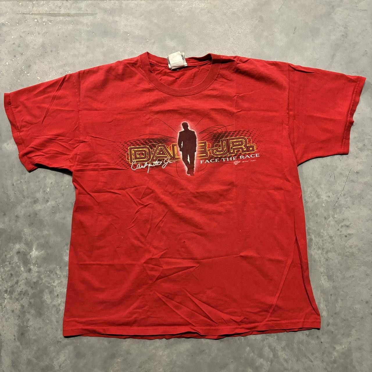 NASCAR × Vintage Crazy Vintage Y2K/2000s NASCAR Dale Earnhardt Jr Racing Graphic Tee! Size US XL / EU 56 / 4 - 1 Thumbnail