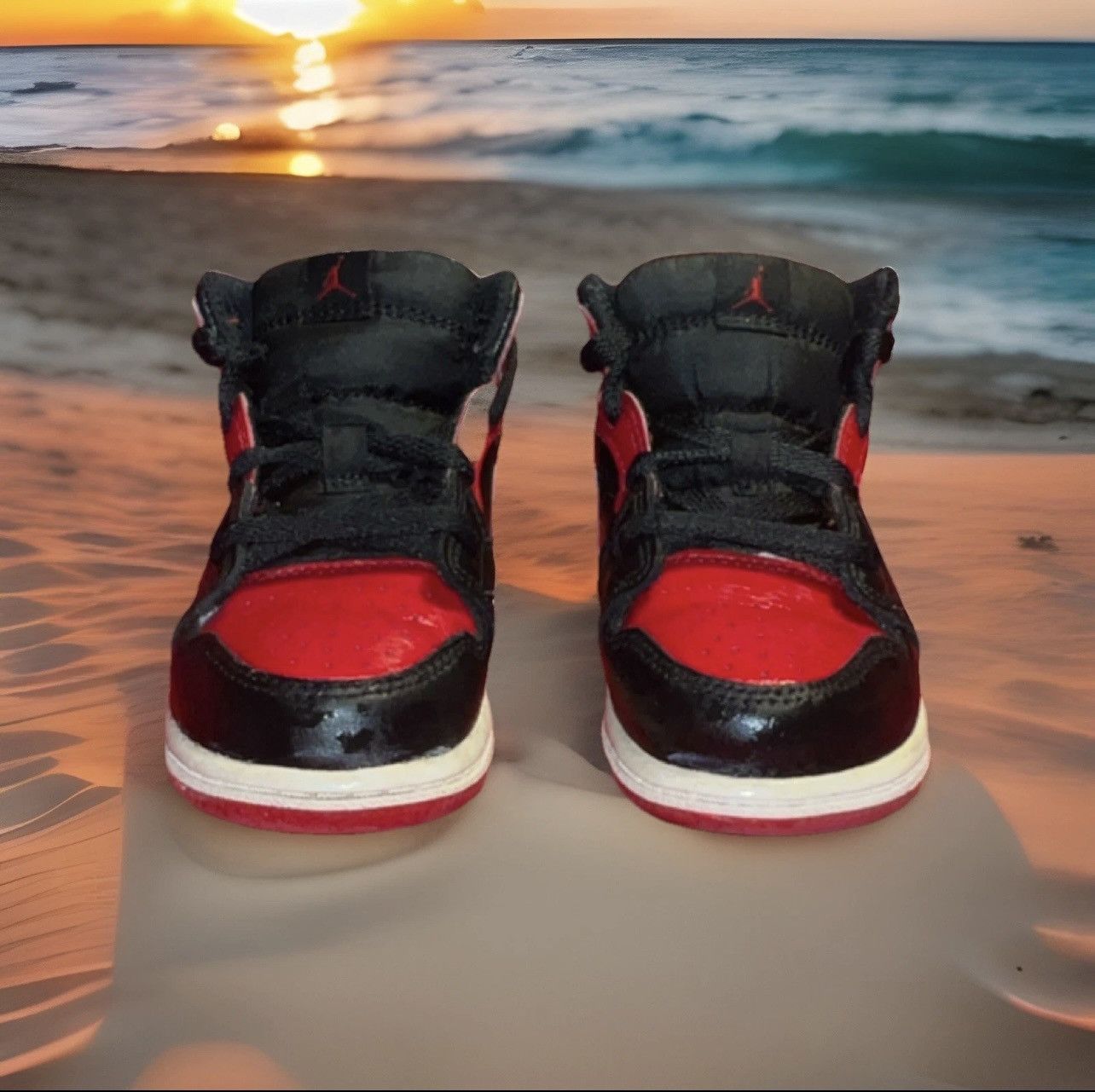 Jordan Brand Air Jordan 1 Mid BT - Black / Gym Red / White - SIZE 10C Size US 10 / EU 43 - 4 Thumbnail