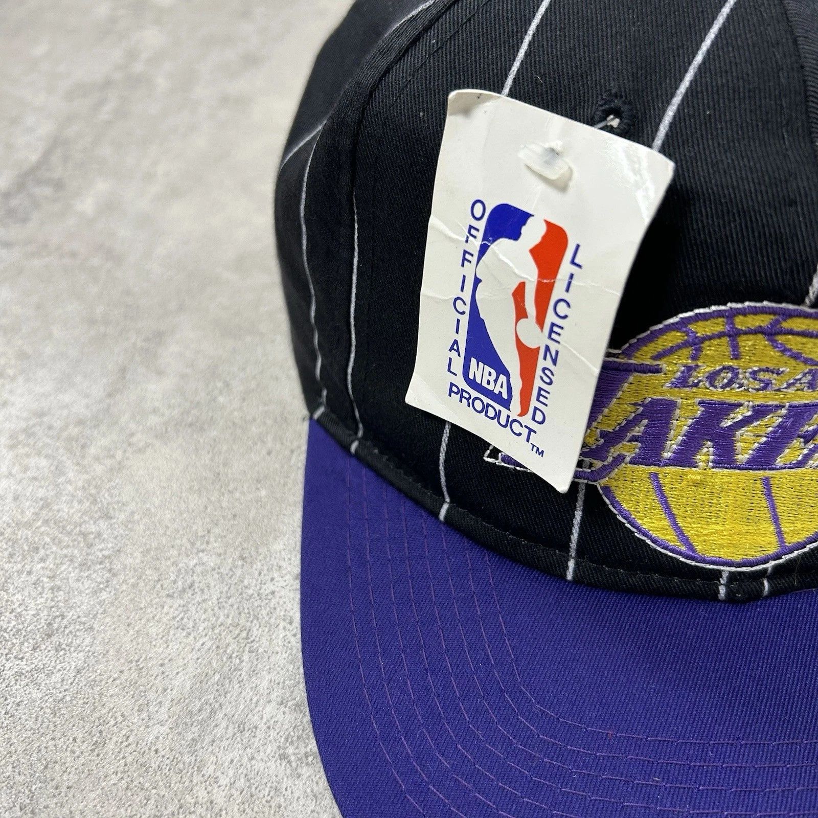 NBA × Starter × Vintage Los Angeles Lakers STARTER SNAPBACK HAT PINSTRIPE SIZE FREE Size ONE SIZE - 4 Thumbnail