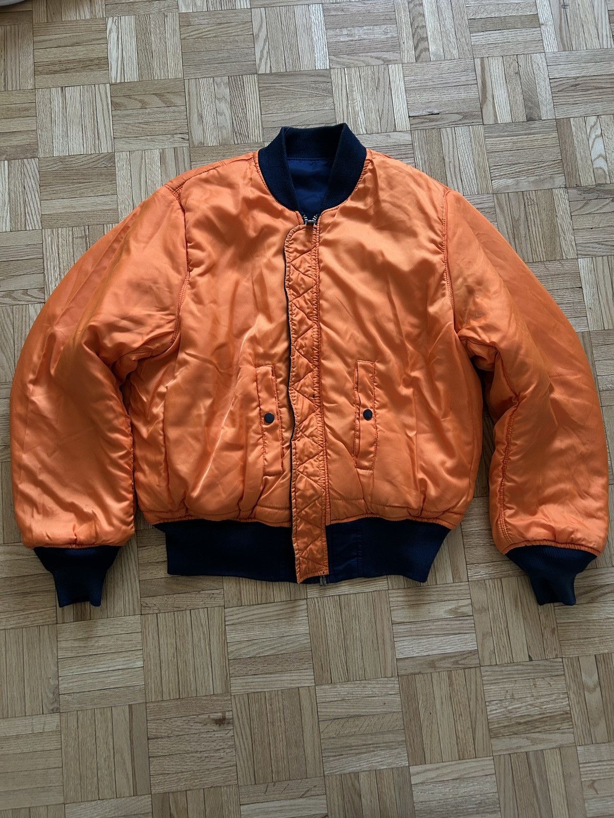 Alpha Industries Reversible 90s MA-1 Bomber jkt US army navy military usa Size US L / EU 52-54 / 3 - 3 Thumbnail