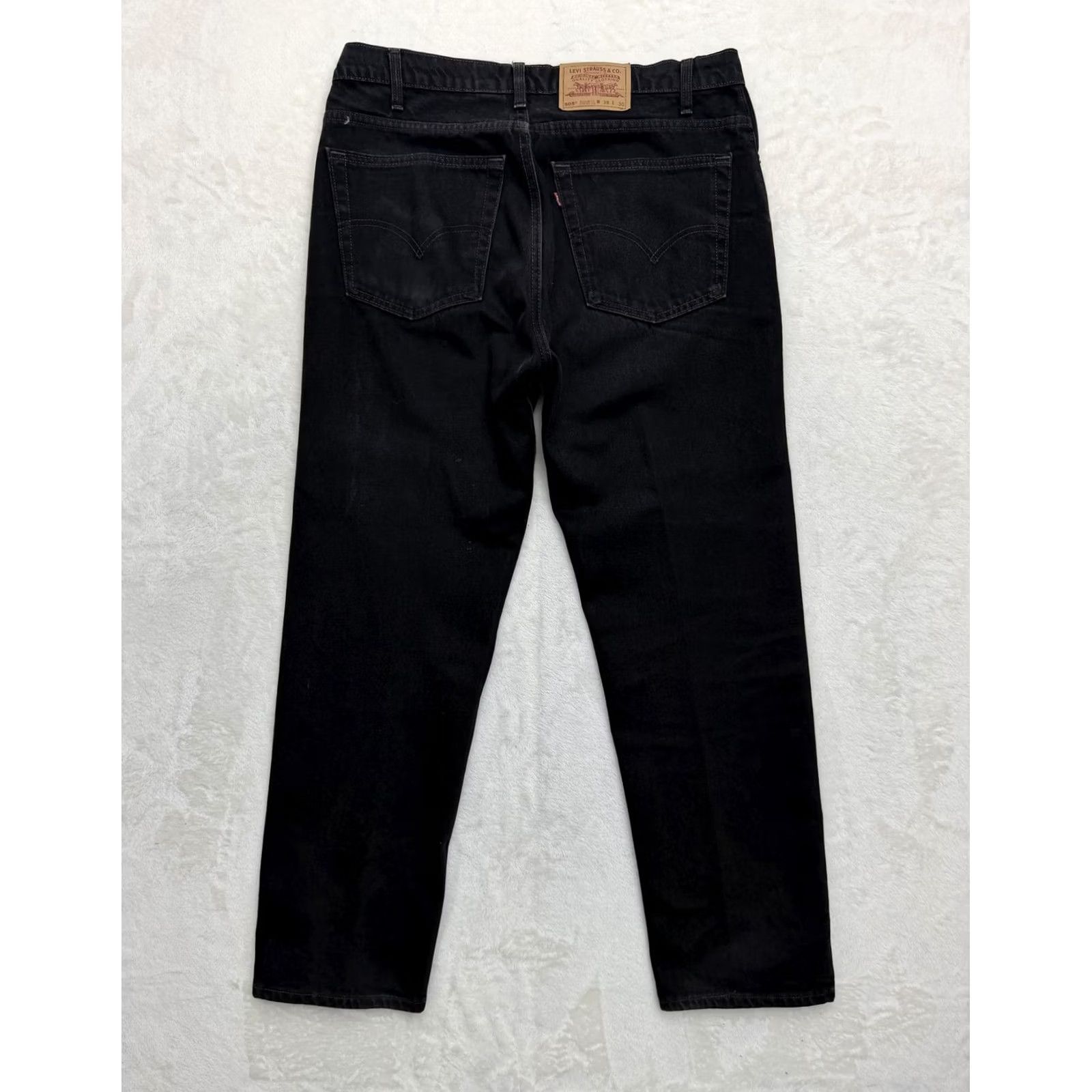 Levi's VINTAGE Levi's 505 Jeans Mens 38x30 Regular Fit Straight Leg Denim Dark Wash Size US 38 / EU 54 - 7 Thumbnail