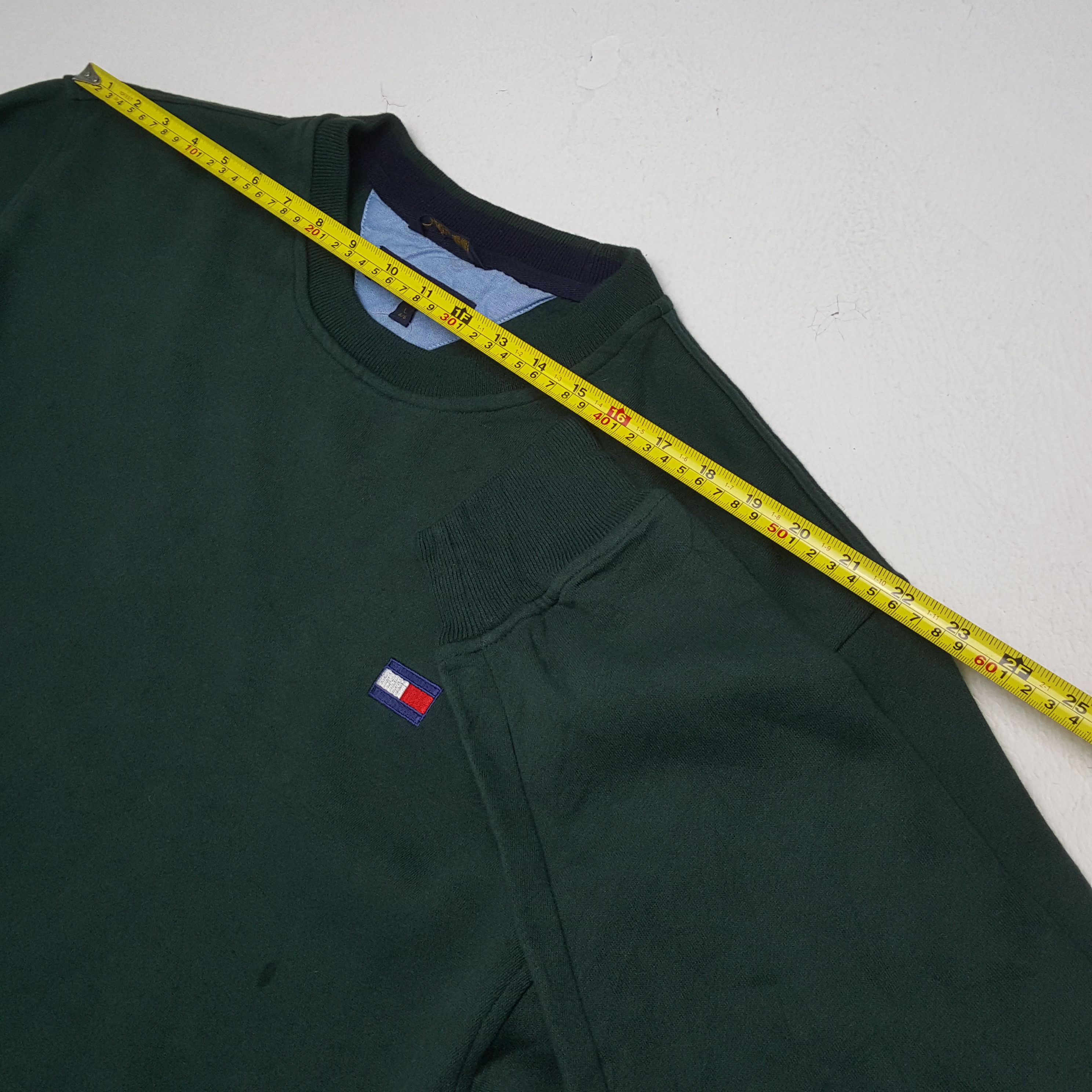 Tommy Hilfiger × Vintage TOMMY HILFIGER Small Logo Design Sweatshirt Size US L / EU 52-54 / 3 - 5 Thumbnail