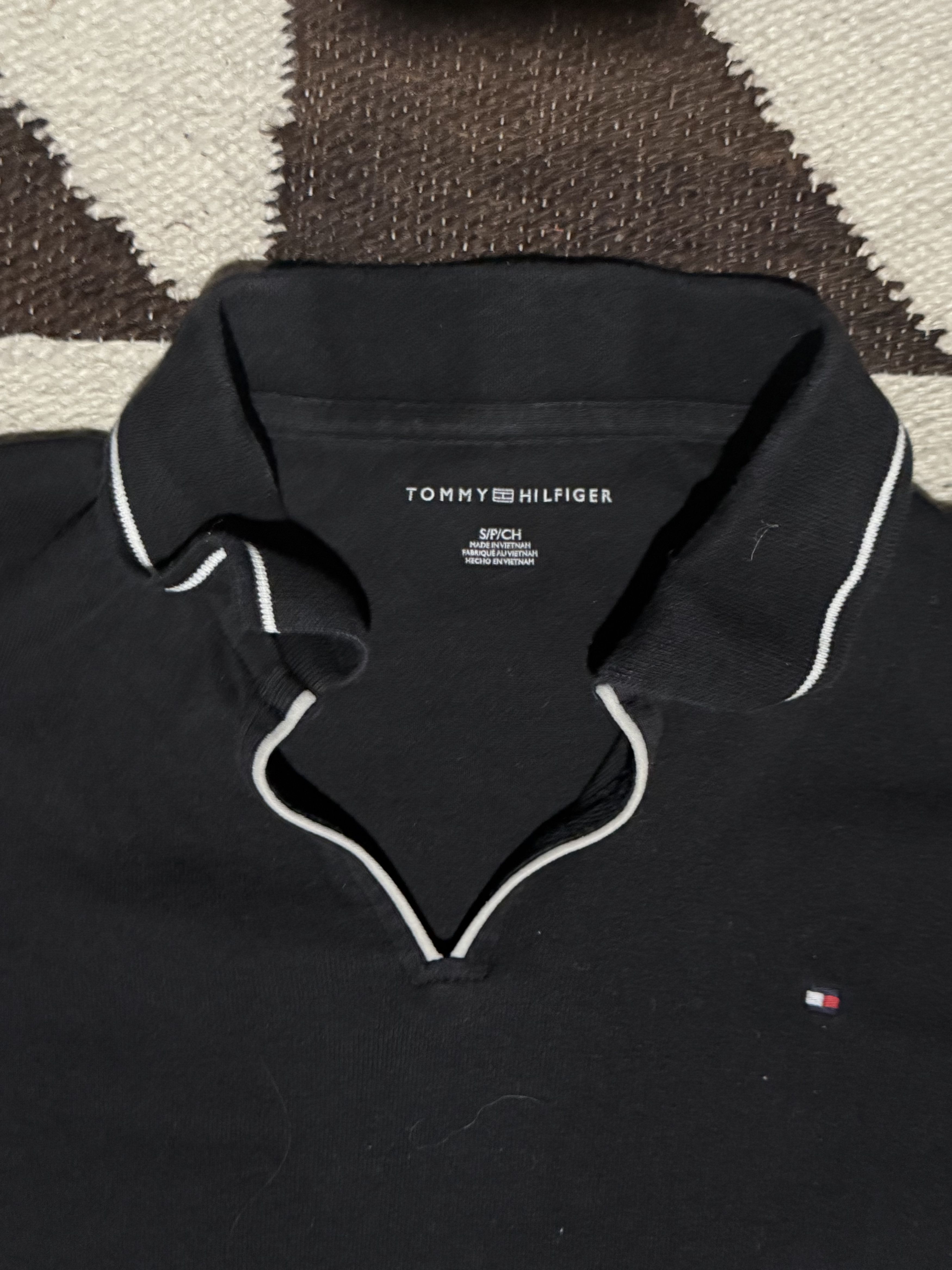 Tommy Hilfiger Tommy Hilfiger Black Polo Size US S / EU 44-46 / 1 - 2 Thumbnail