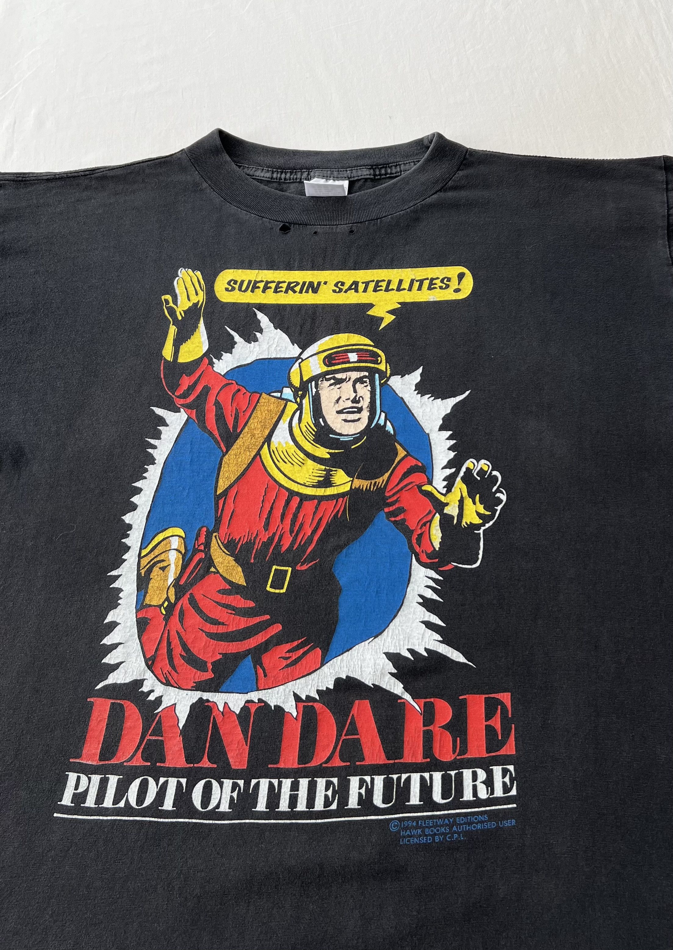 Vintage Vintage 1994 Dan Dare Pilot of the Future Comics T-shirt Size US XL / EU 56 / 4 - 4 Thumbnail