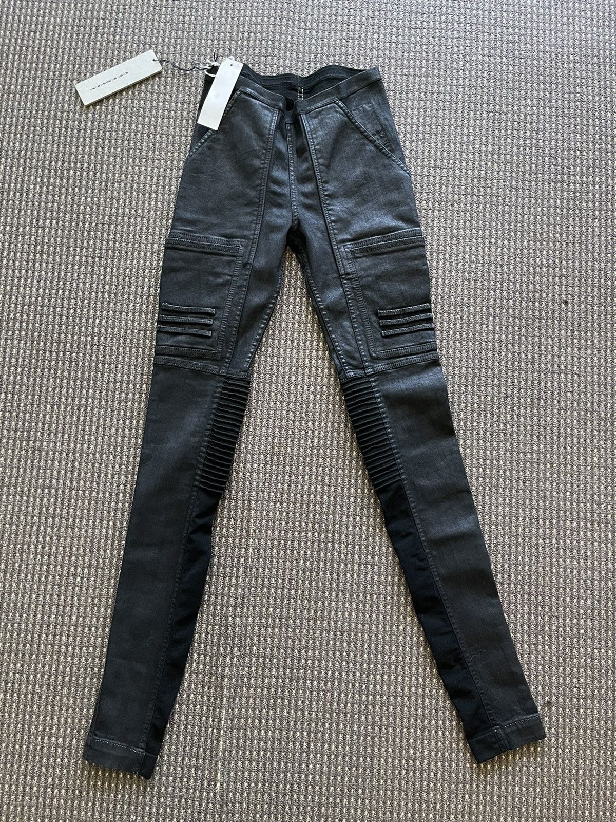 【RICK OWENS】ジップディテール ワックス加工ジーンズ Rick Owens Wax Denim | Grailed