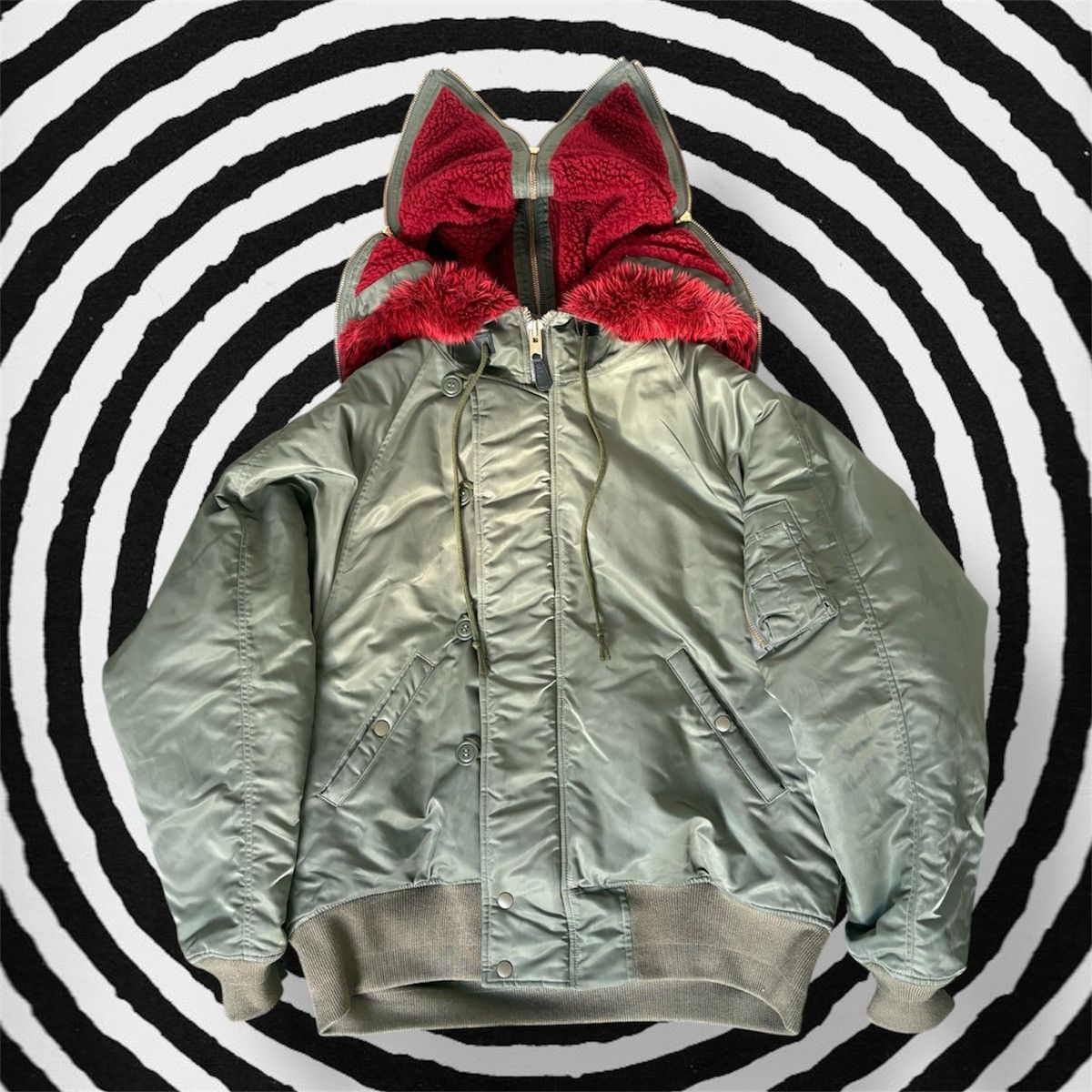 Doublet Doublet Petal Mouth Bomber Size US S / EU 44-46 / 1 - 1 Thumbnail