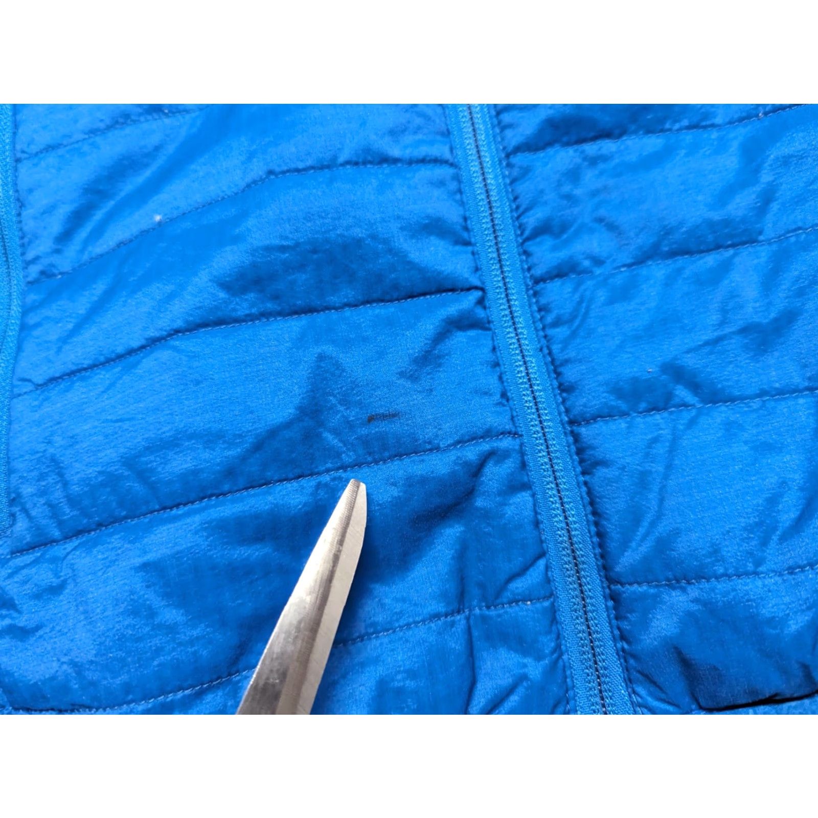 Vintage Bjorn Daehlie Mens Ski Jacket Small Blue Full Zip Hooded Puffer Skiing Winter Sporting Outdoor Size US S / EU 44-46 / 1 - 4 Thumbnail