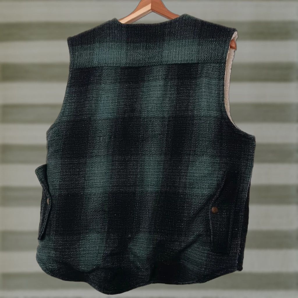Vintage VINTAGE Cactus Vest Wool Blend Short Casual Workwear Mens M Green Plaid Faux Sherpa Lined 23" Pit to Pit 29" Back 23.5" Long Size US M / EU 48-50 / 2 - 1 Thumbnail