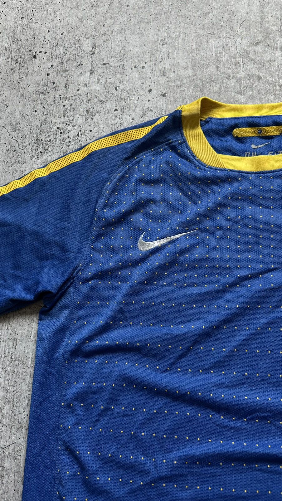 Nike 2010/11 Nike Brazil National Team Vintage Away Soccer Jersey Size US M / EU 48-50 / 2 - 3 Thumbnail