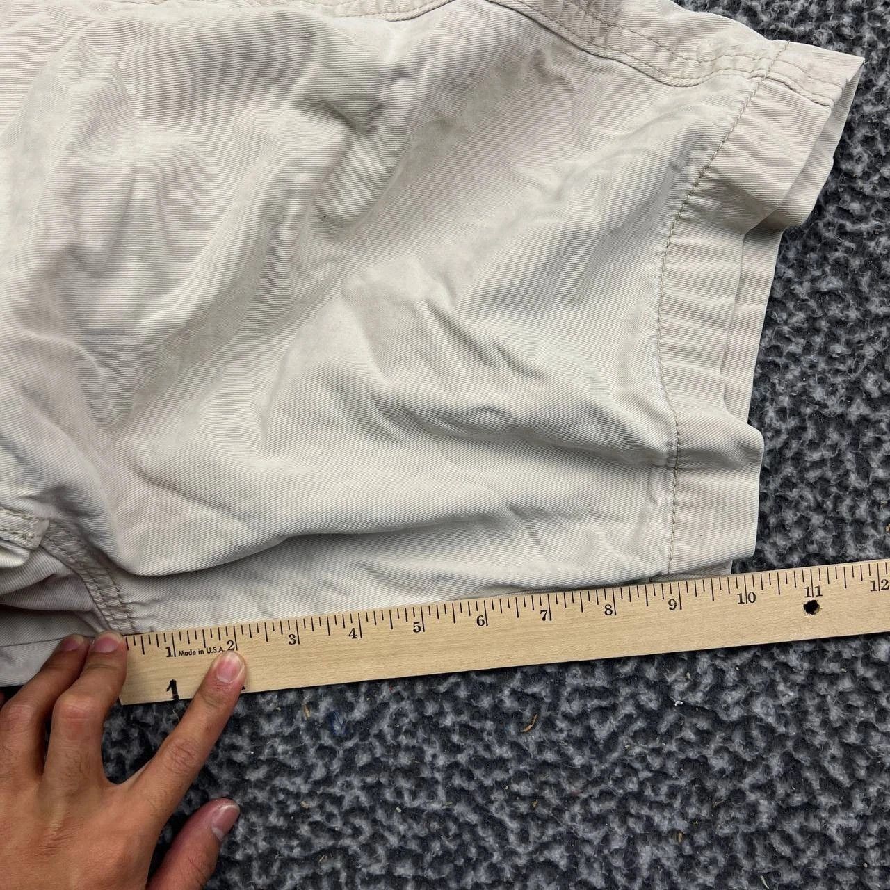 Old Navy Old Navy Shorts Men 36 Cream Chino Pockets Flat Front Cotton Size US 36 / EU 52 - 7 Thumbnail