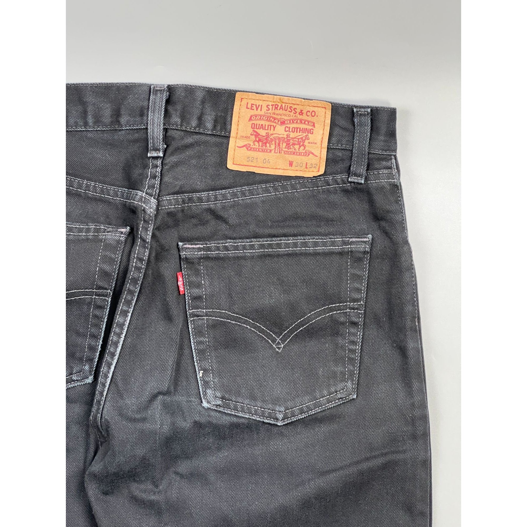 Levi's Vintage Clothing Levi’s 521 Vintage Made in Poland Denim Jeans Pants (Y0941) Size US 30 / EU 46 - 11 Thumbnail