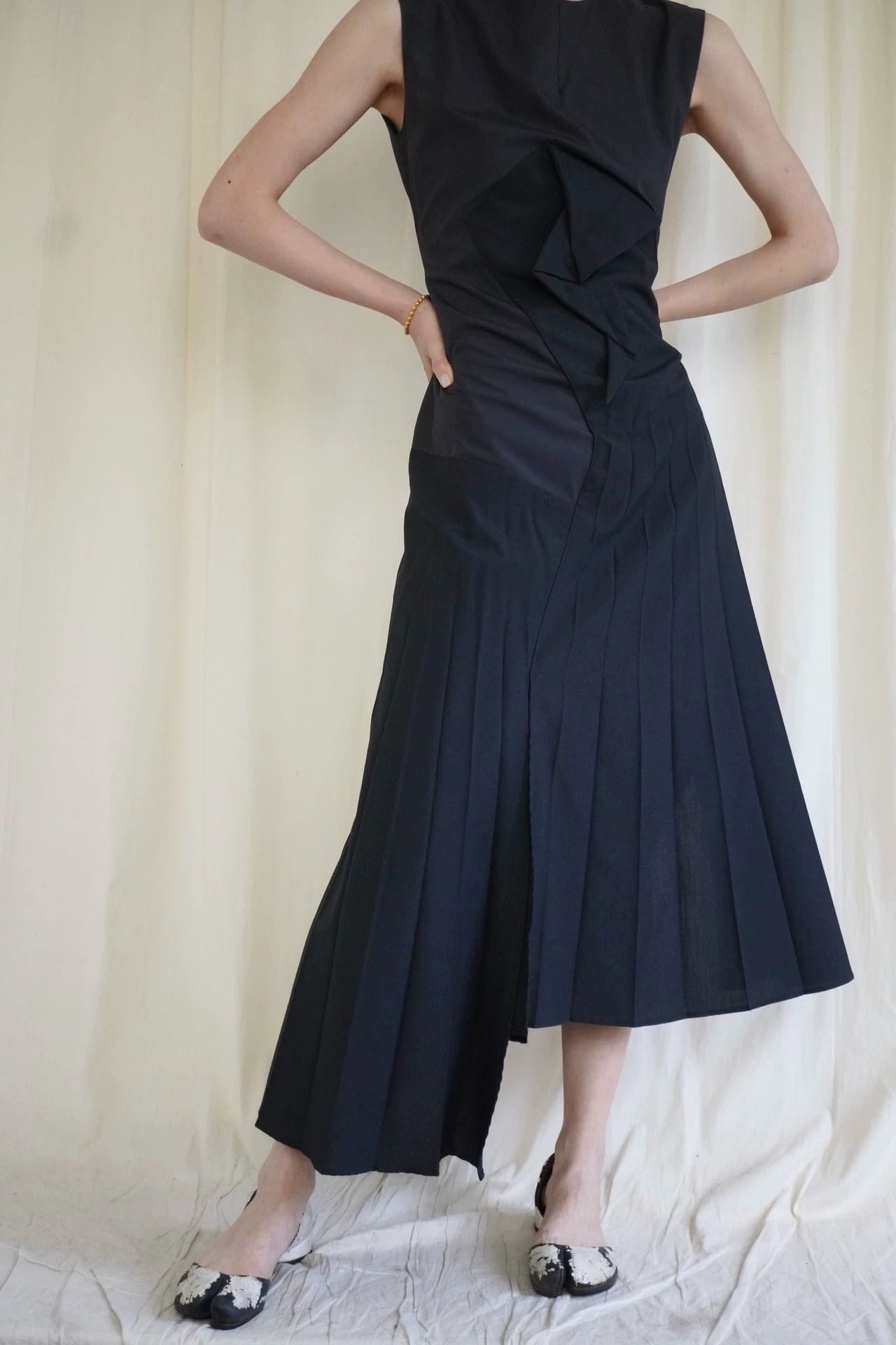Masaki Matsushima Masaki Matsushima 1998 Geometric Origami Pleated Sleeveless Dress Size S / US 4 / IT 40 - 2 Thumbnail