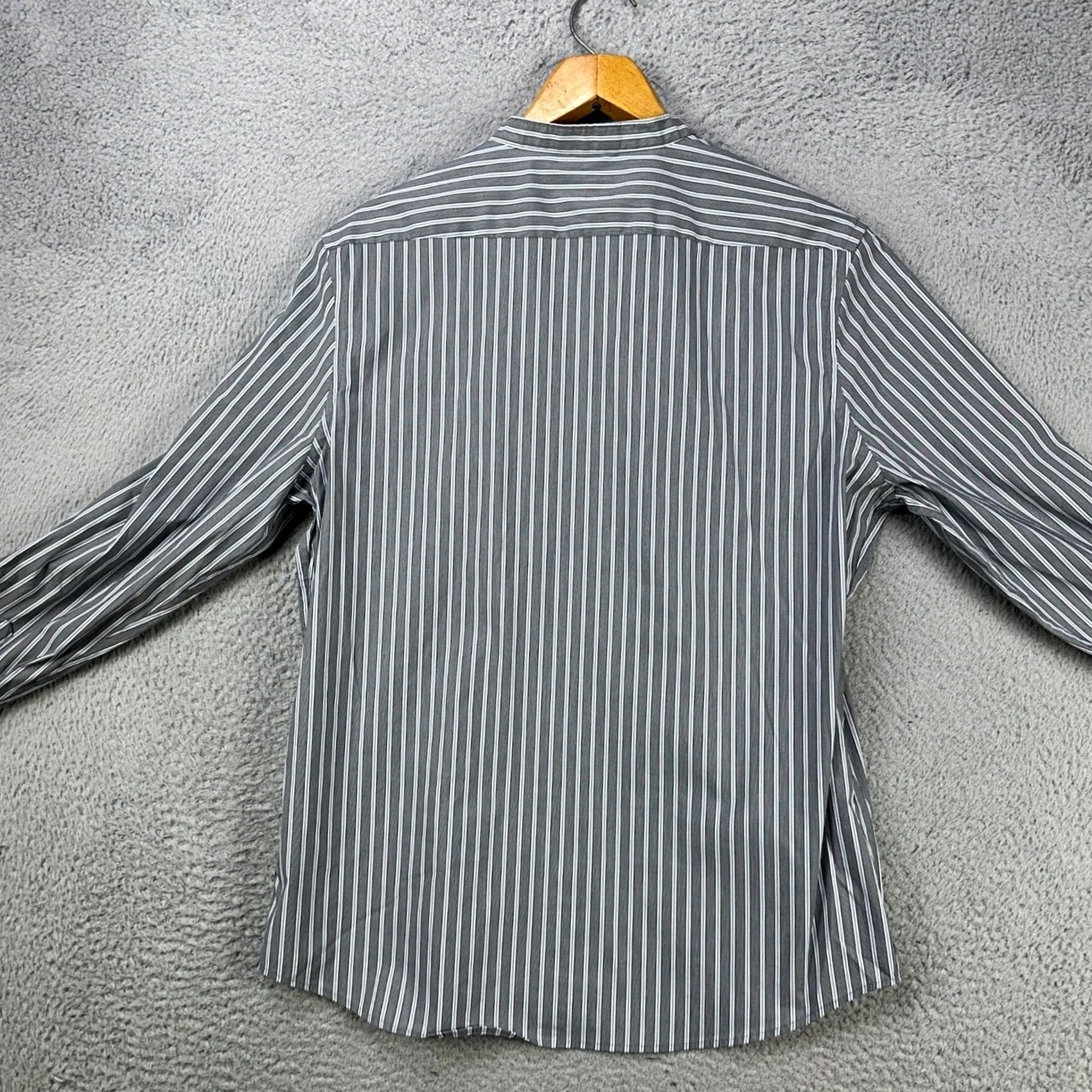 Express Express Shirt Button Down Men Medium Gray Blue Stripe Long Sleeve Stretch Casual Size US M / EU 48-50 / 2 - 3 Thumbnail