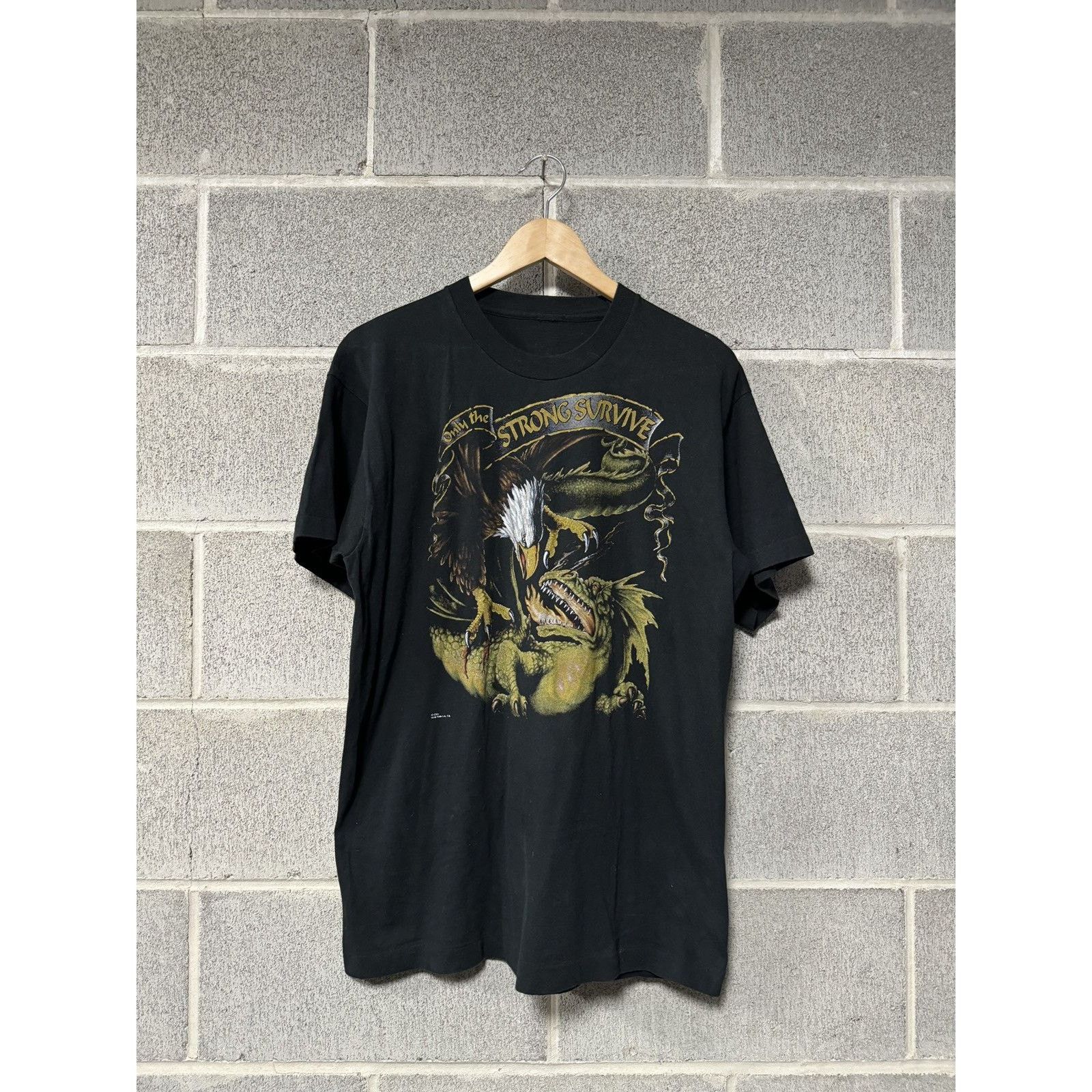 Vintage Thrashed Faded Dragon Eagle Shirt ERD Grunge Biker Size US L / EU 52-54 / 3 - 1 Thumbnail