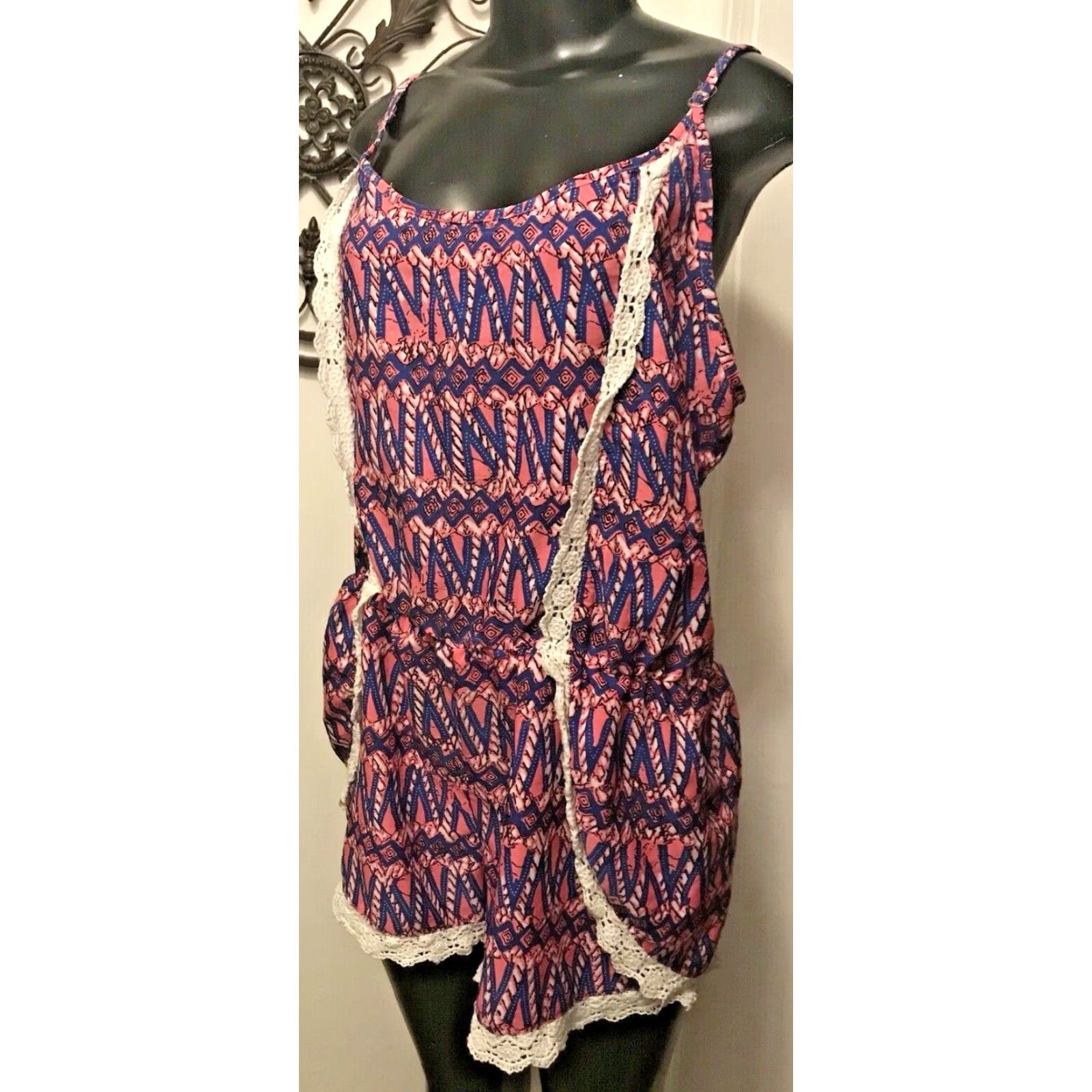 X-LARGE VINTAGE X-Large Harmony & Havoc Pink & Purple Adjustable Spaghetti Strap Romper Size 40" / US 18 - 2 Thumbnail