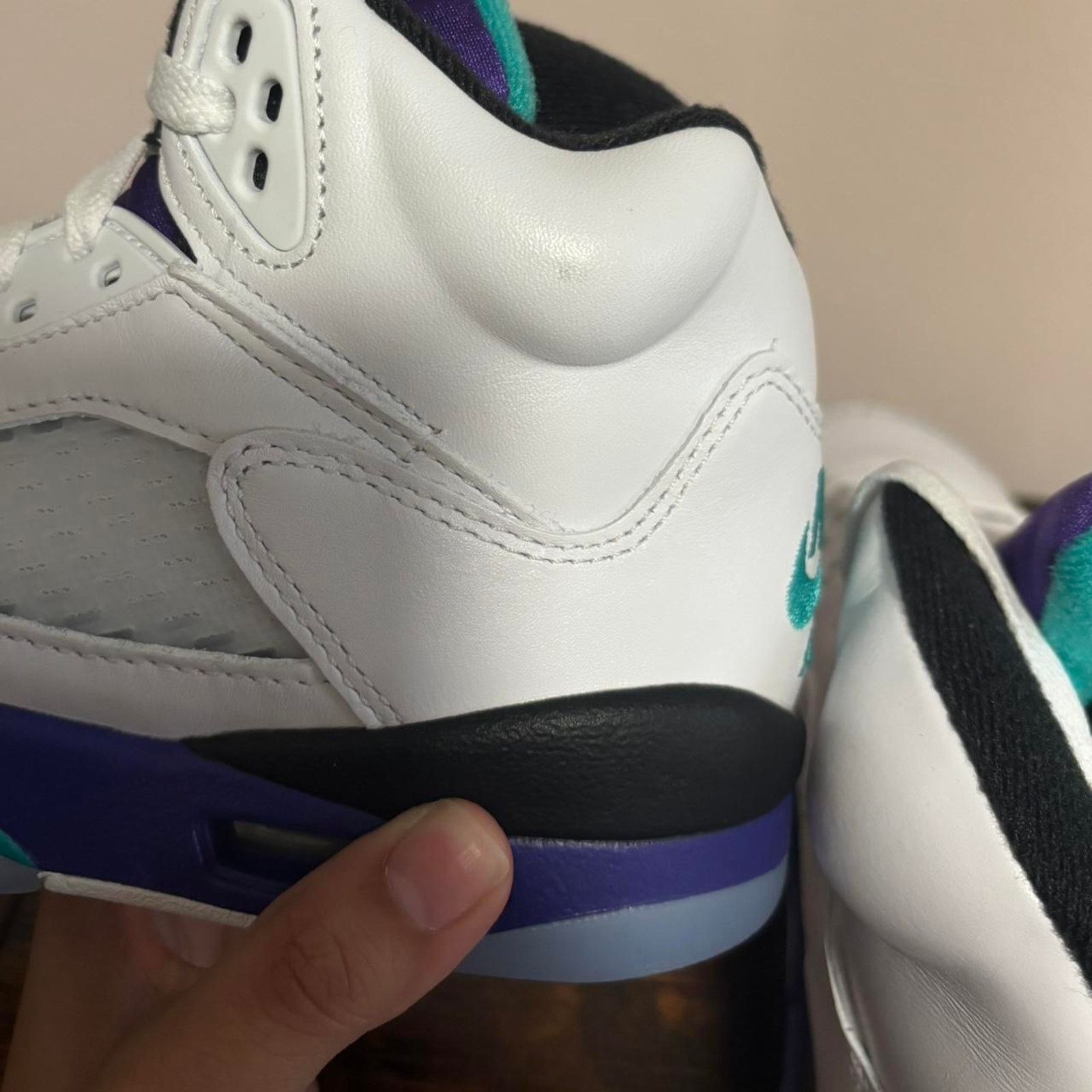 Jordan Brand Jordan 5 grape size 5y Size US 5 / EU 37 - 5 Thumbnail