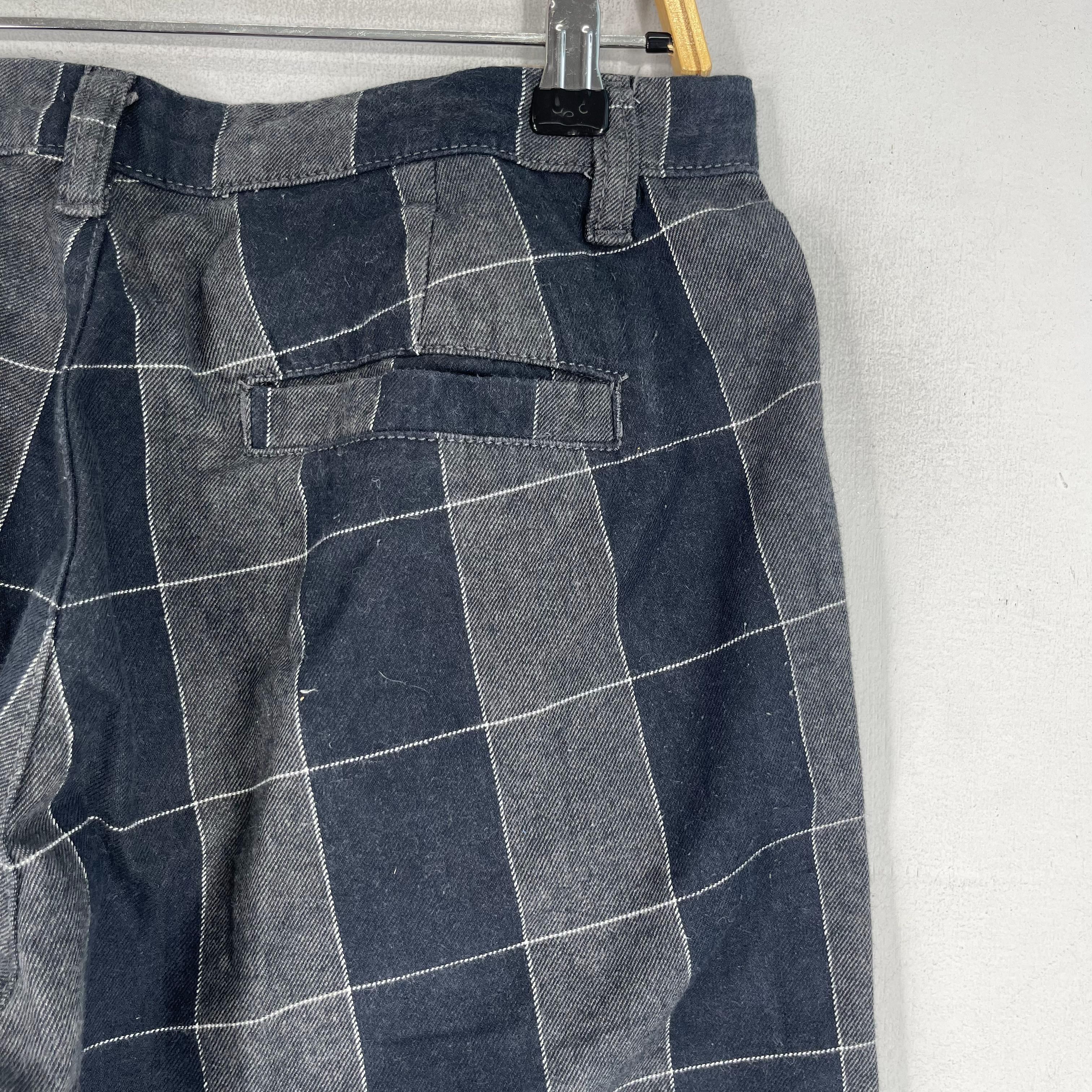 Japanese Brand × Vintage Size 31 Vintage WHEART Japanese Checkered Cropped Pants Size US 31 - 8 Thumbnail