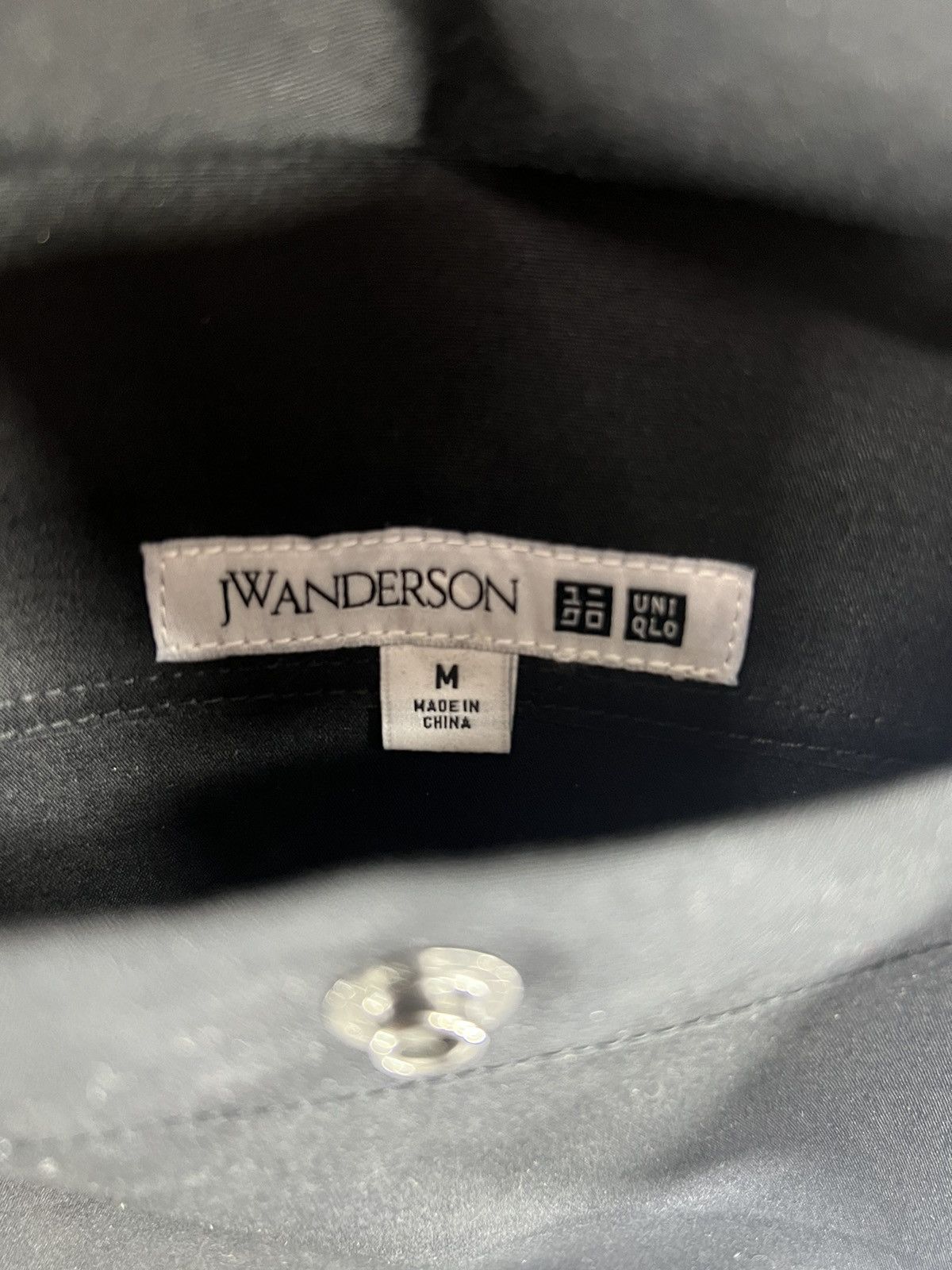 JW Anderson × Uniqlo Uniqlo J.W.Anderson Reversible full zipper jacket with hood Size US M / EU 48-50 / 2 - 8 Thumbnail